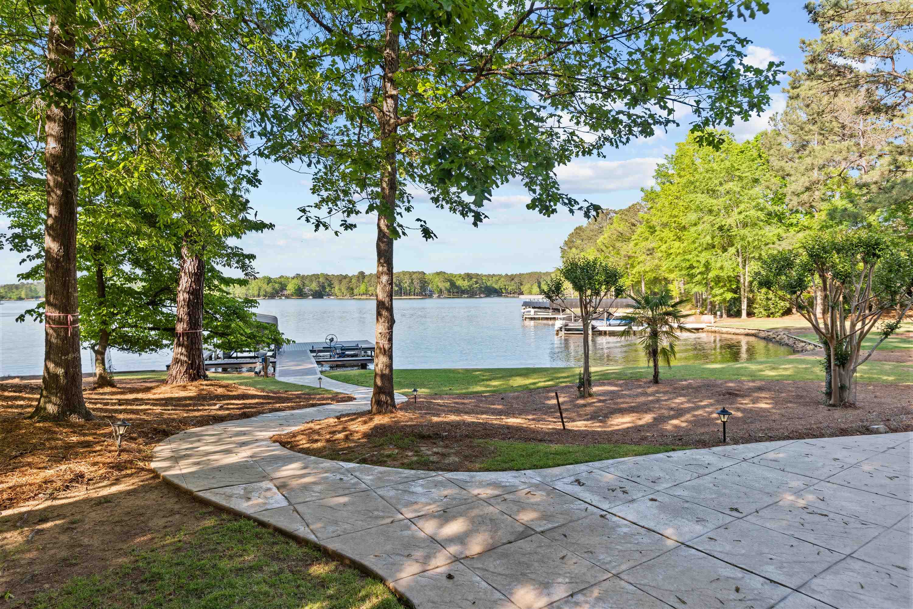 1230 LAKE CLUB DRIVE