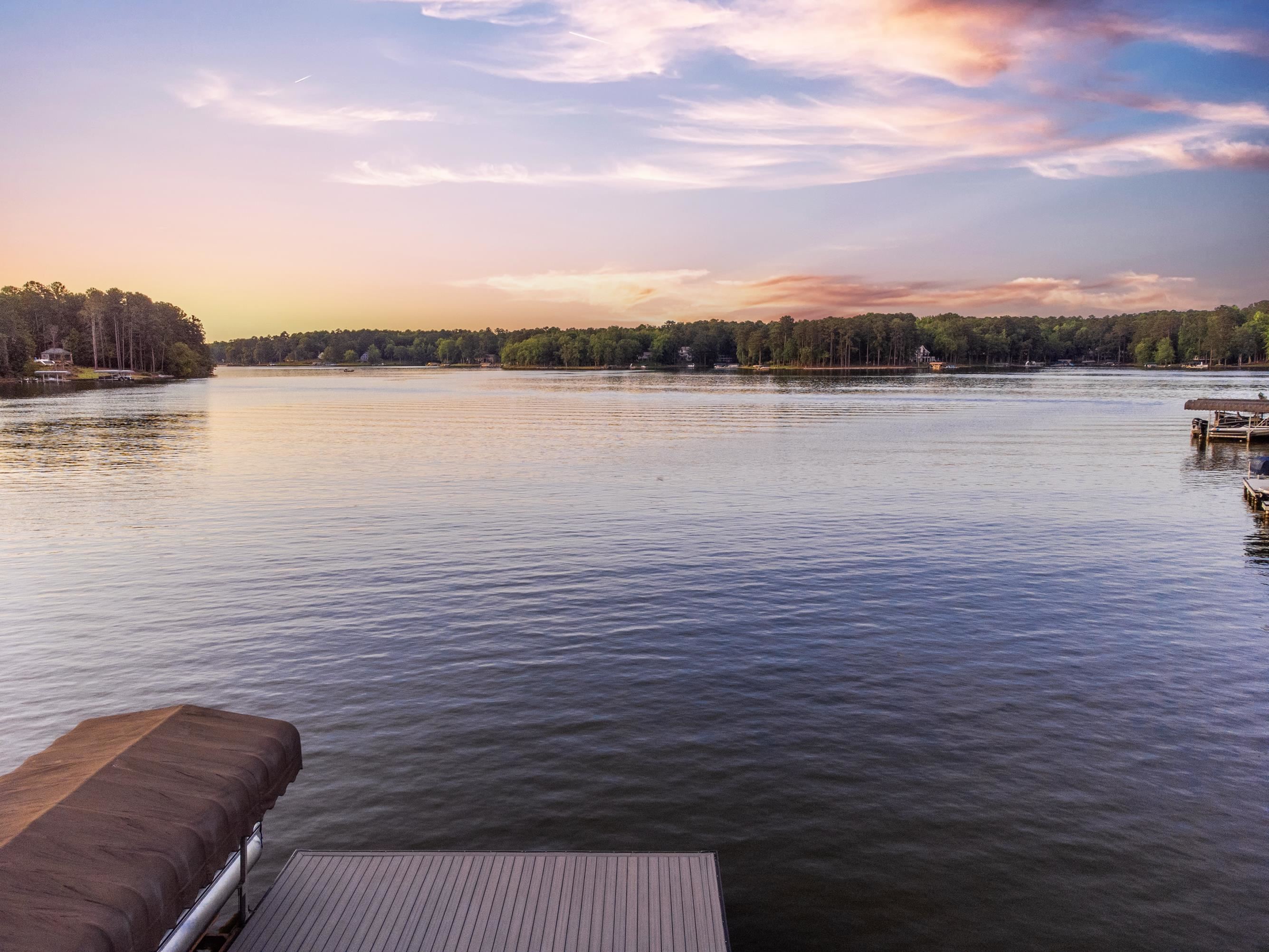 1230 LAKE CLUB DRIVE