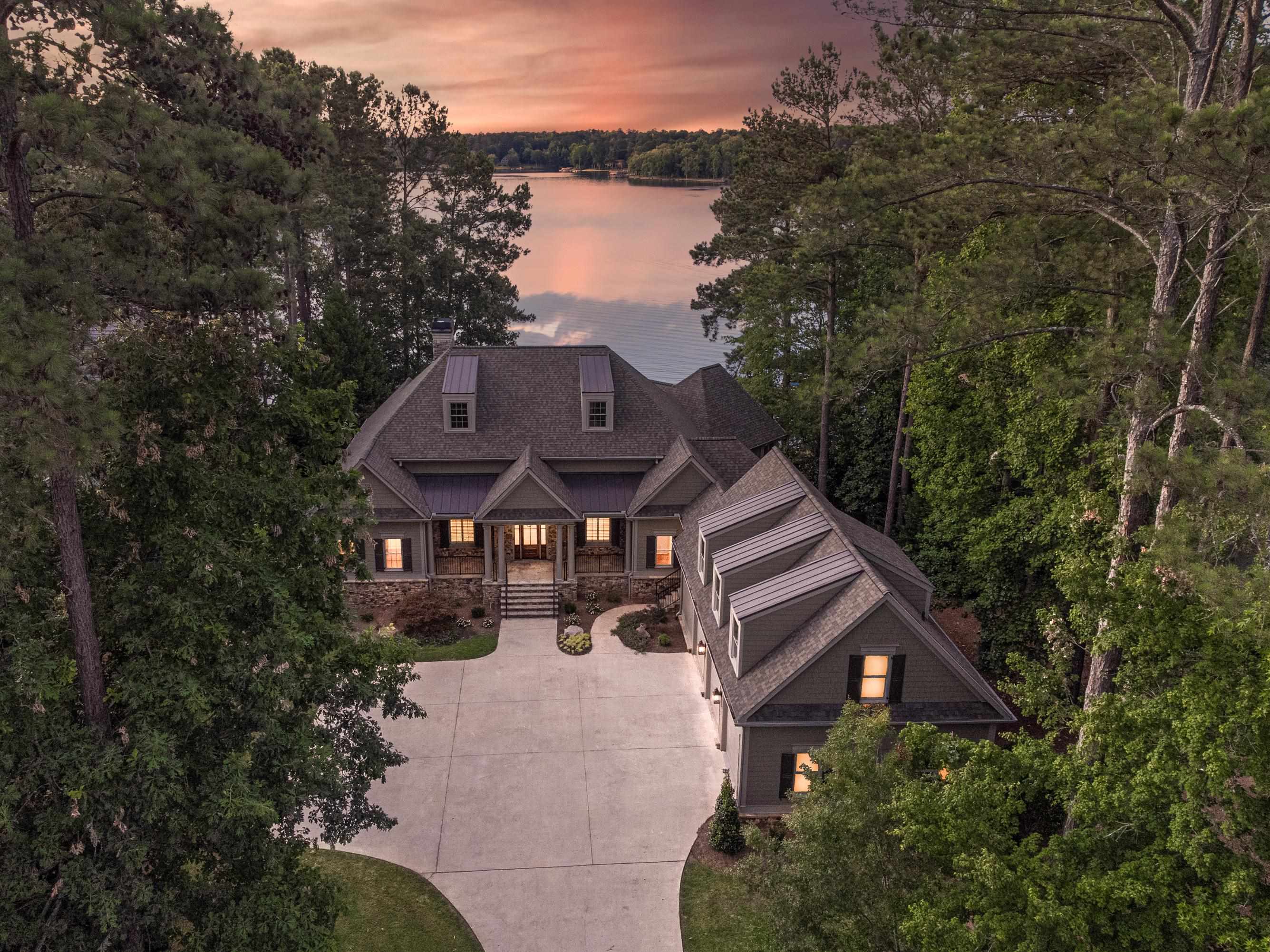 1230 LAKE CLUB DRIVE