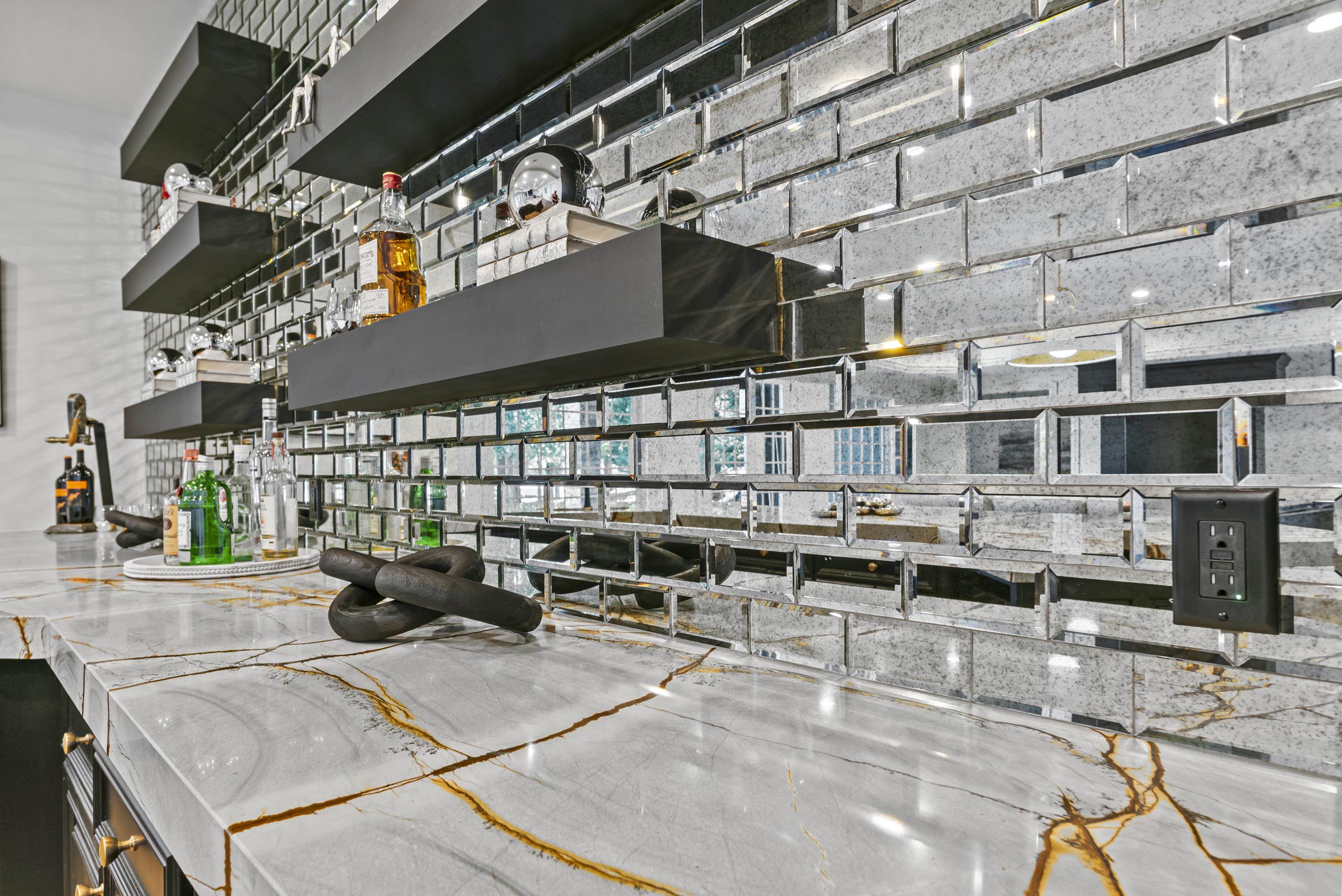 1230 LAKE CLUB DRIVE