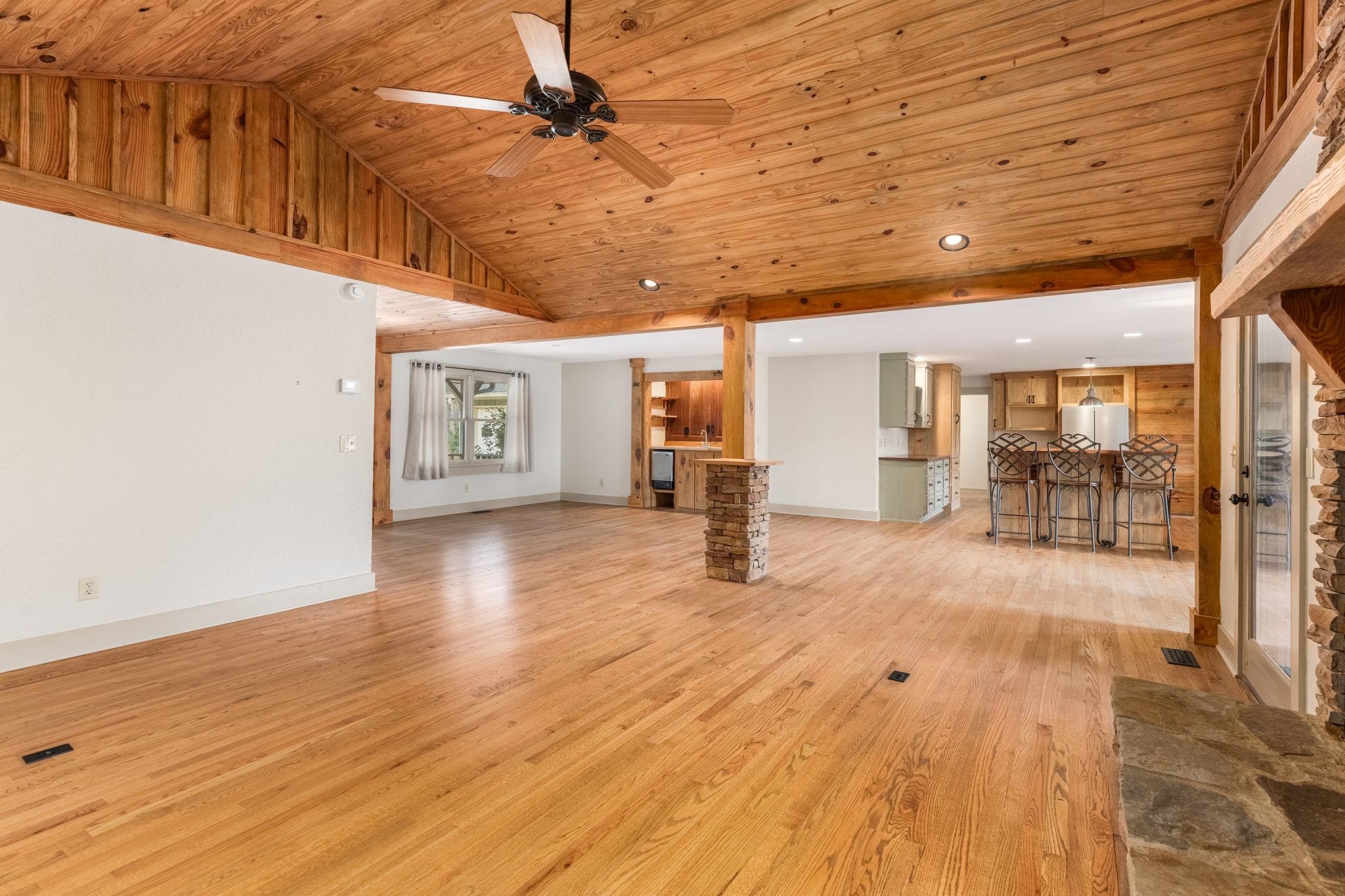 1641 BENNETT SPRINGS DRIVE