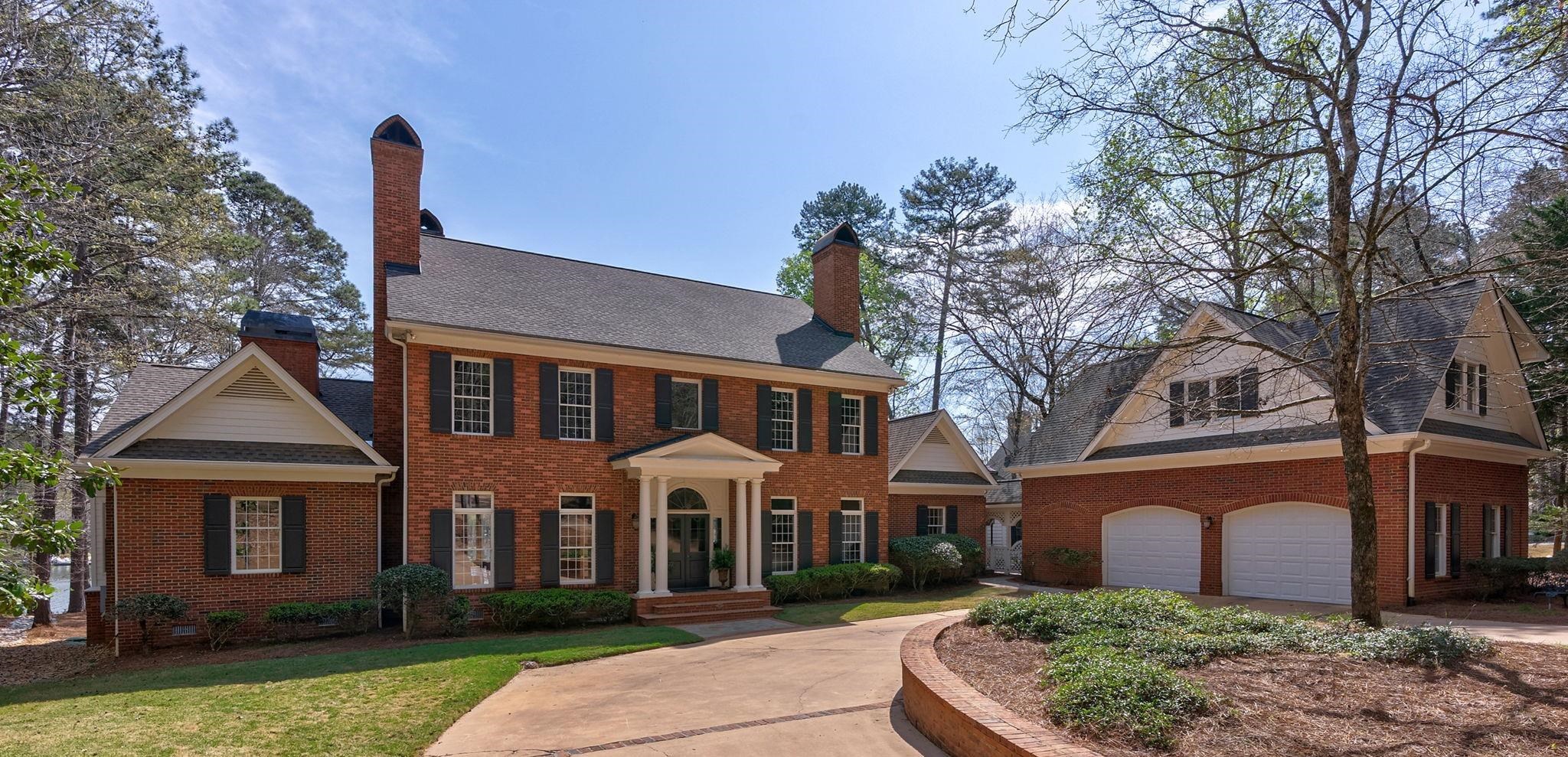 1040 SCOTT LOOP