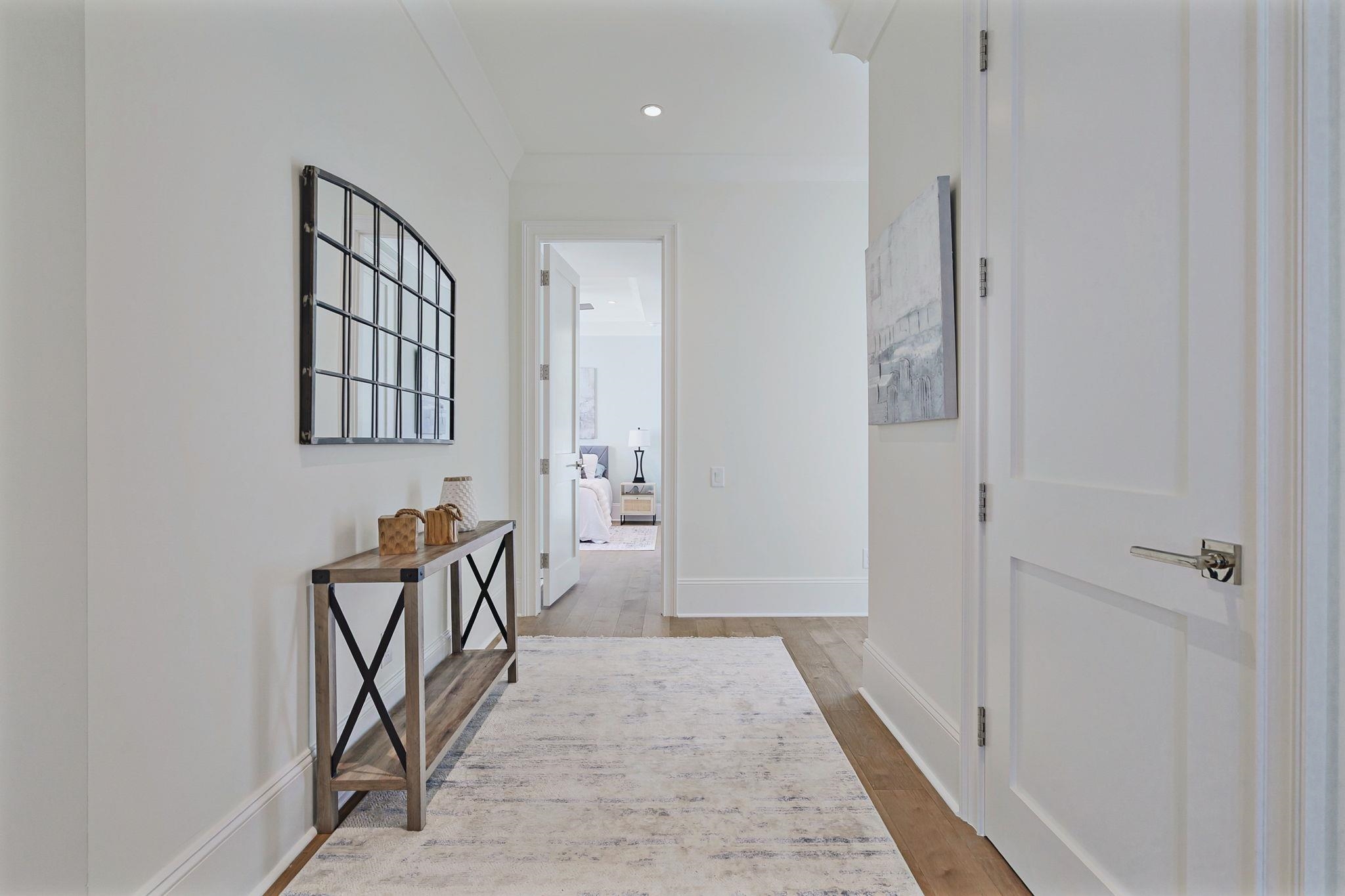 1091 LONGVIEW COMMONS