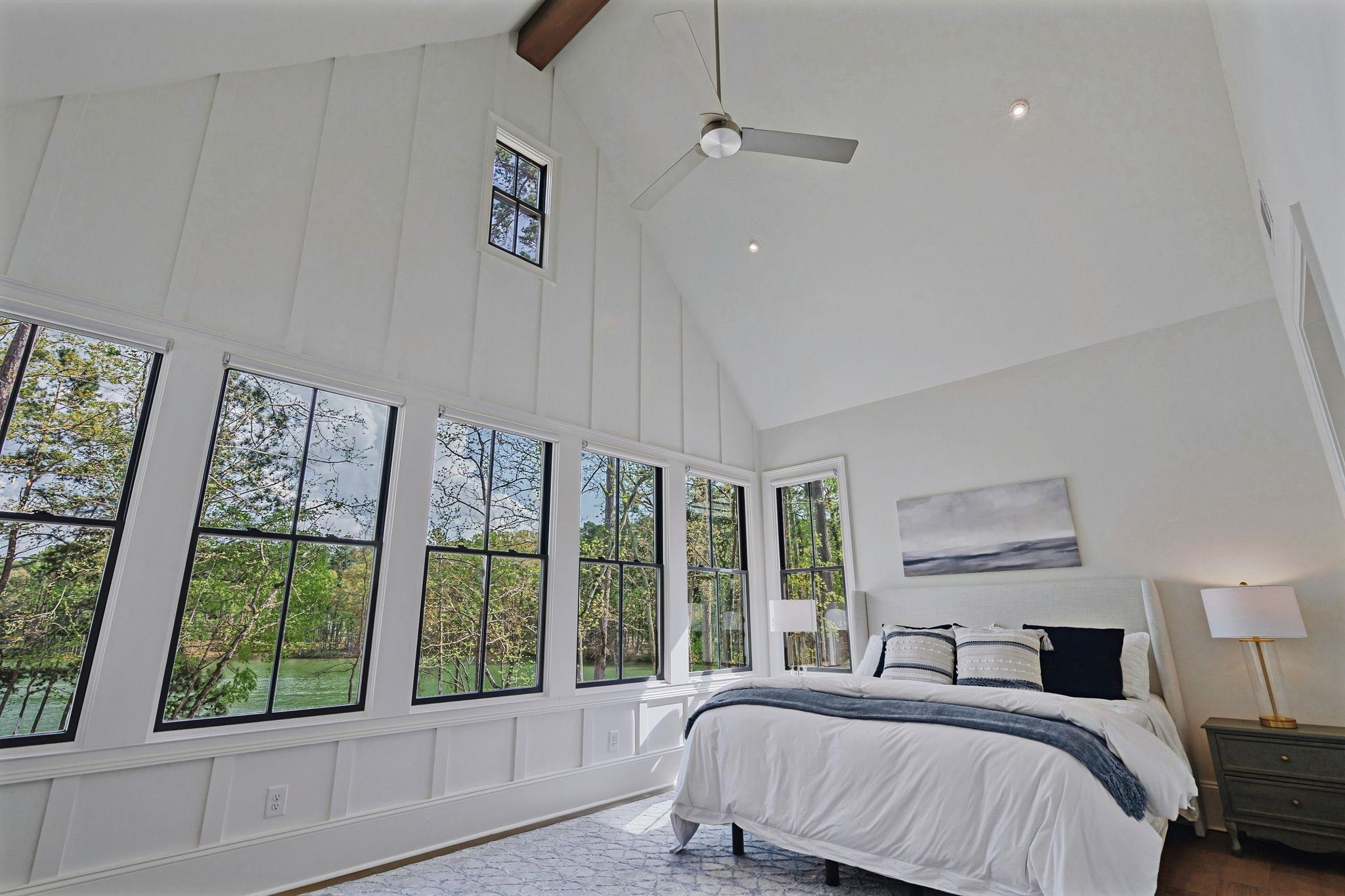 1091 LONGVIEW COMMONS