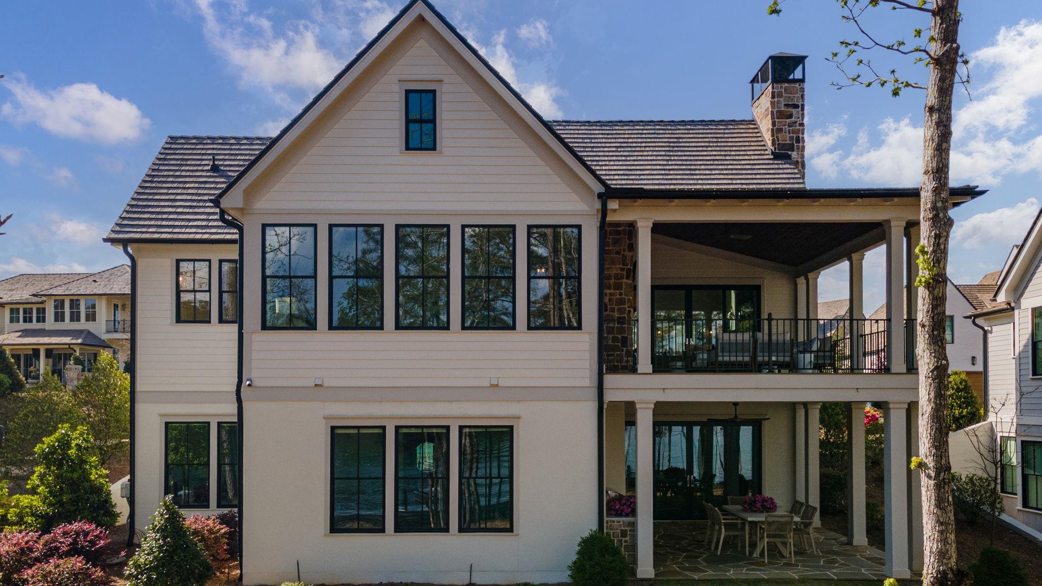 1091 LONGVIEW COMMONS