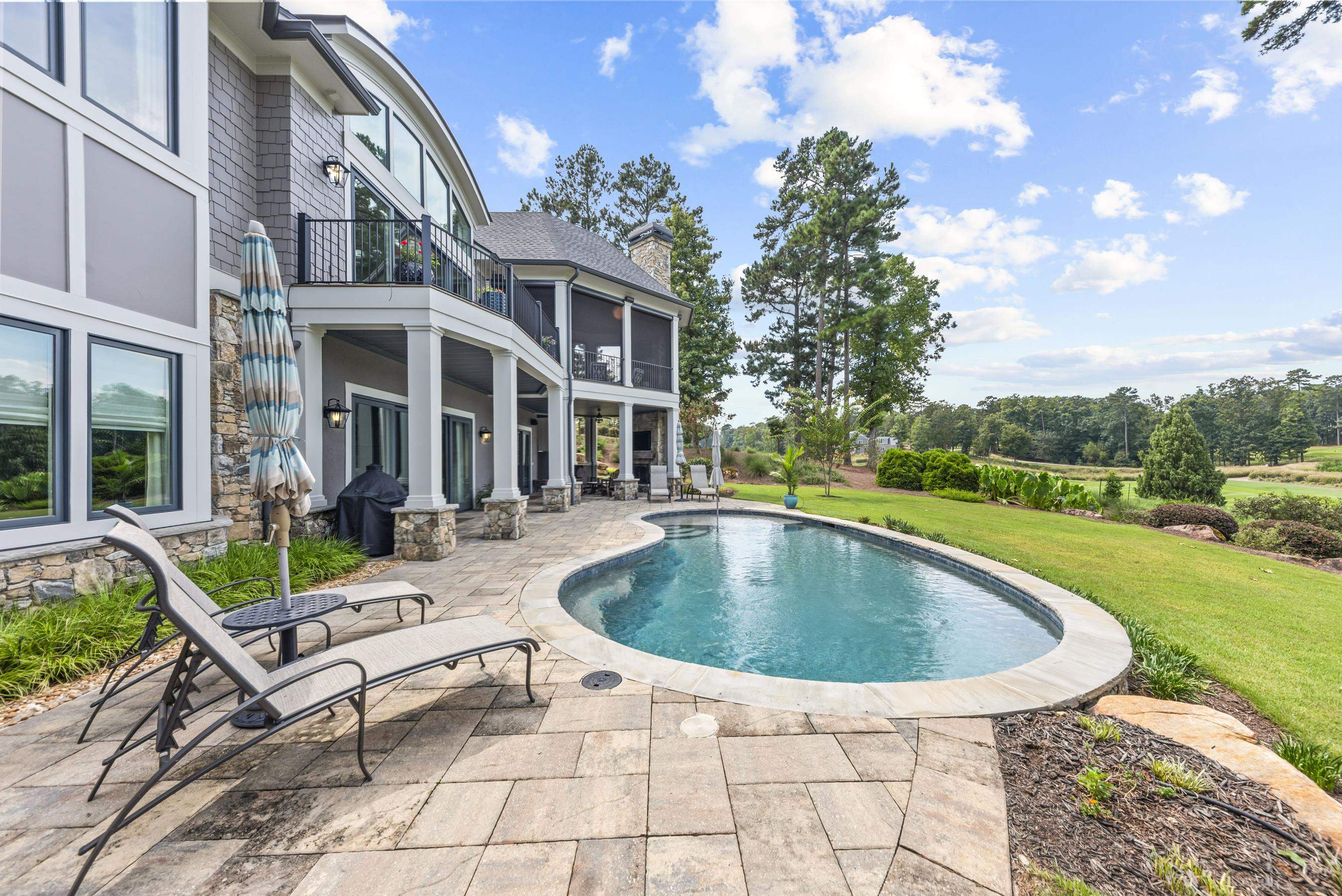 1240 ROSE CREEK