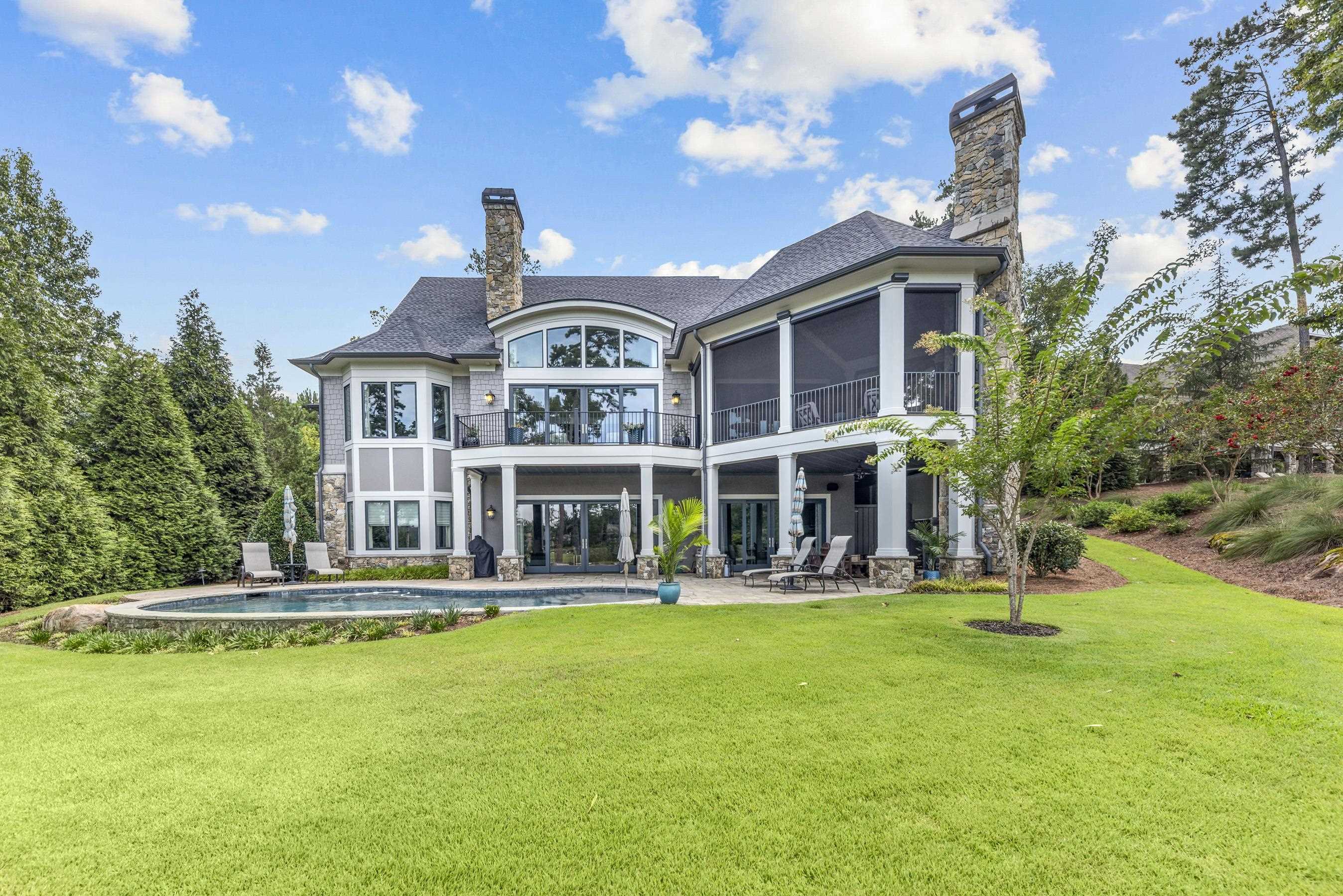 1240 ROSE CREEK