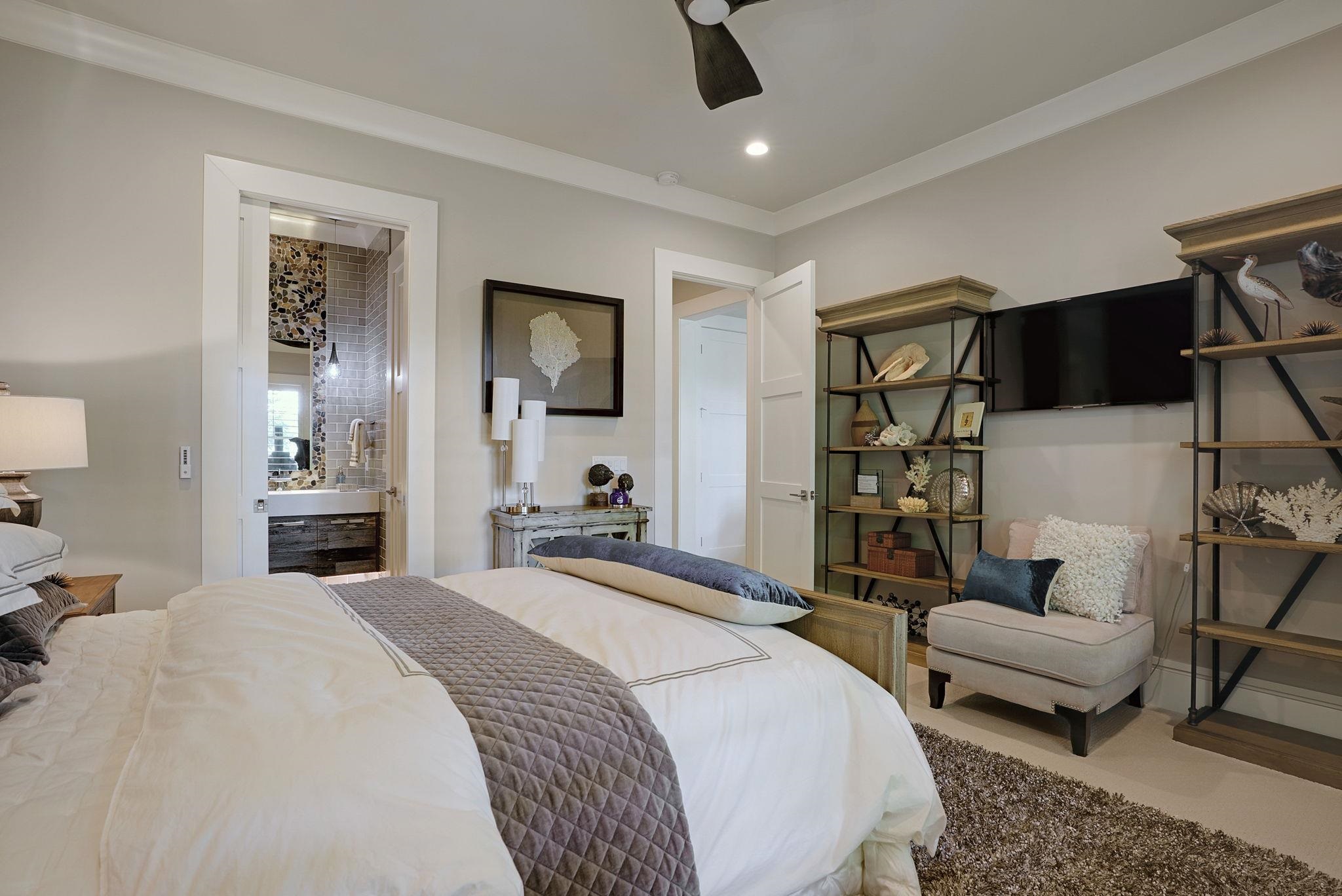 2051 SANDY FORD