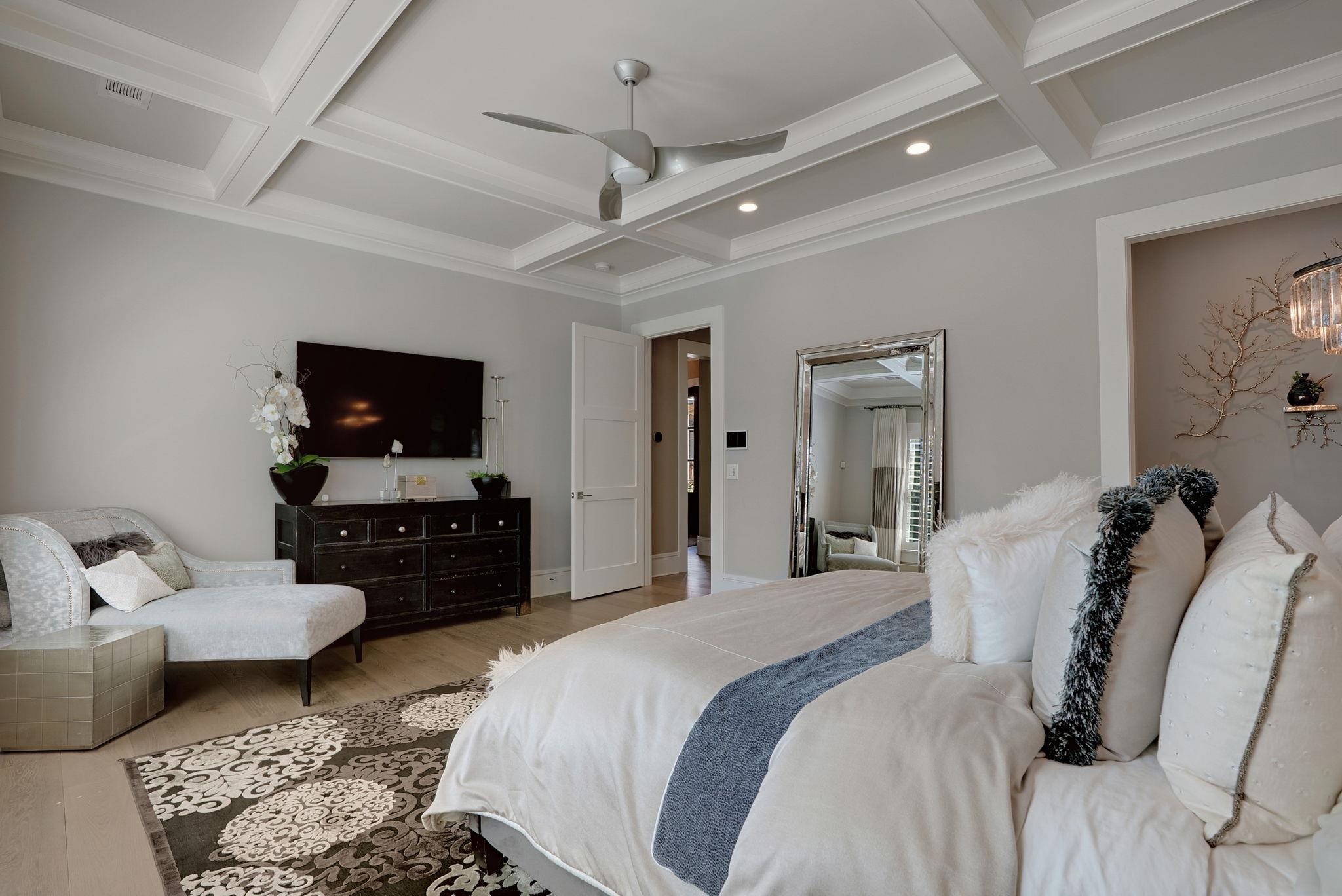 2051 SANDY FORD