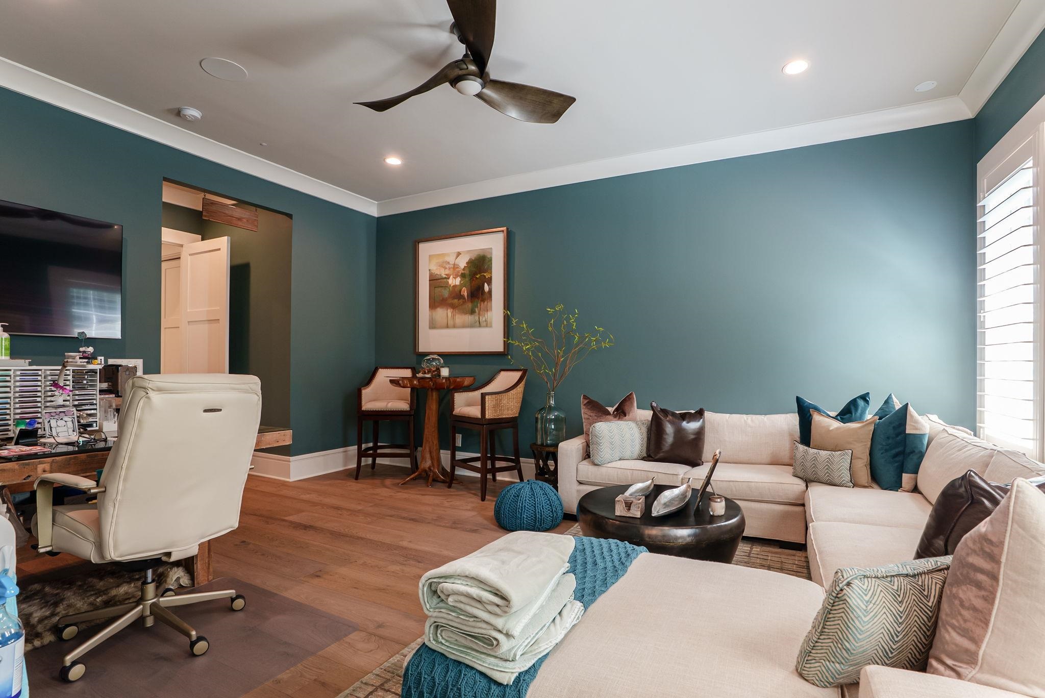 2051 SANDY FORD