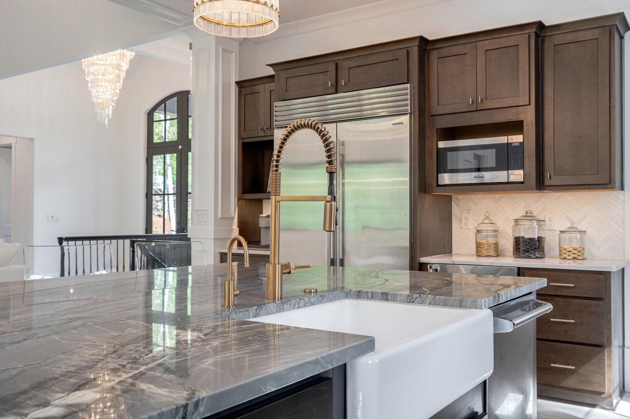 1080 JONES BLUFF COURT