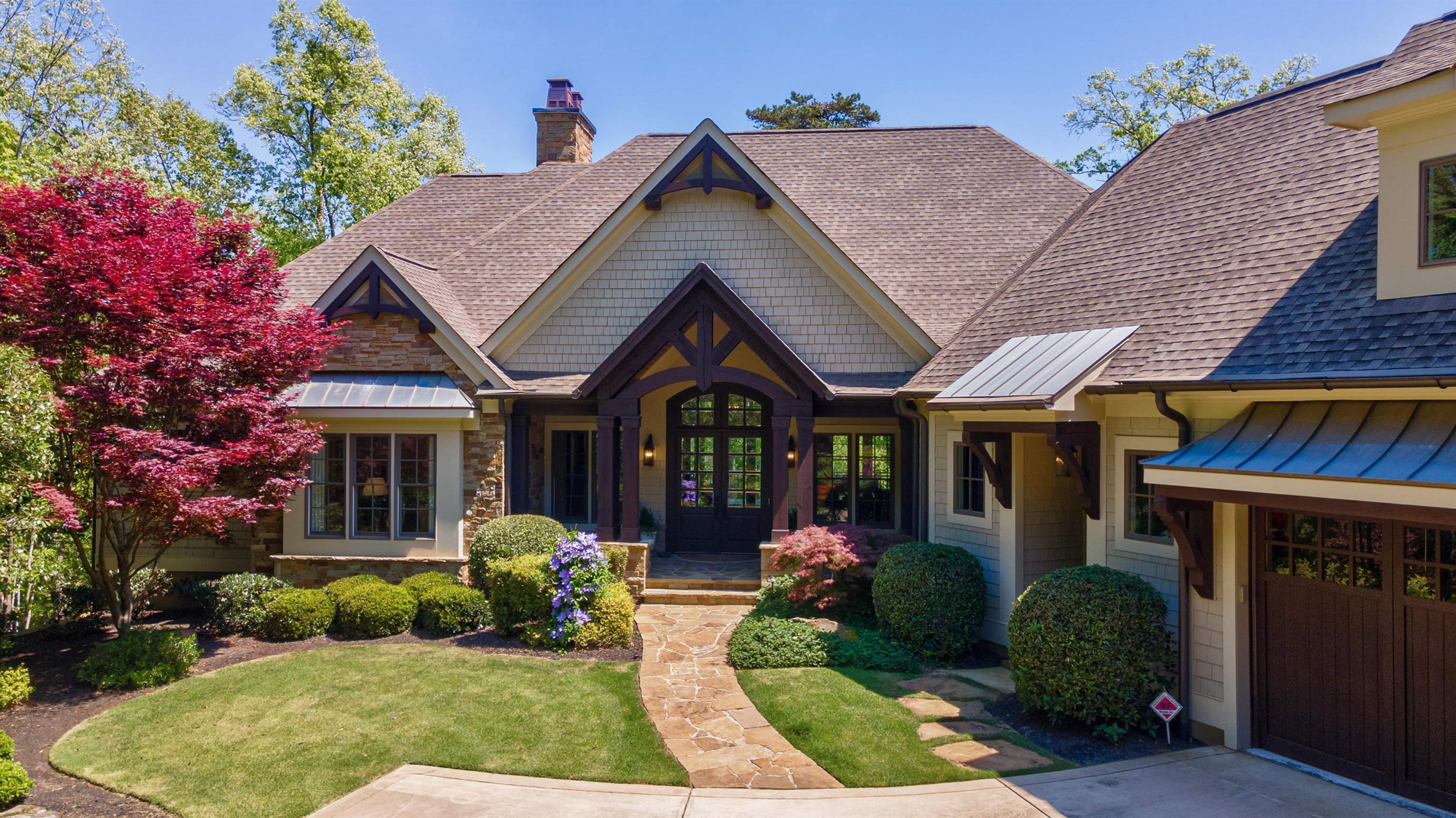 2030 LINGER LONGER DRIVE