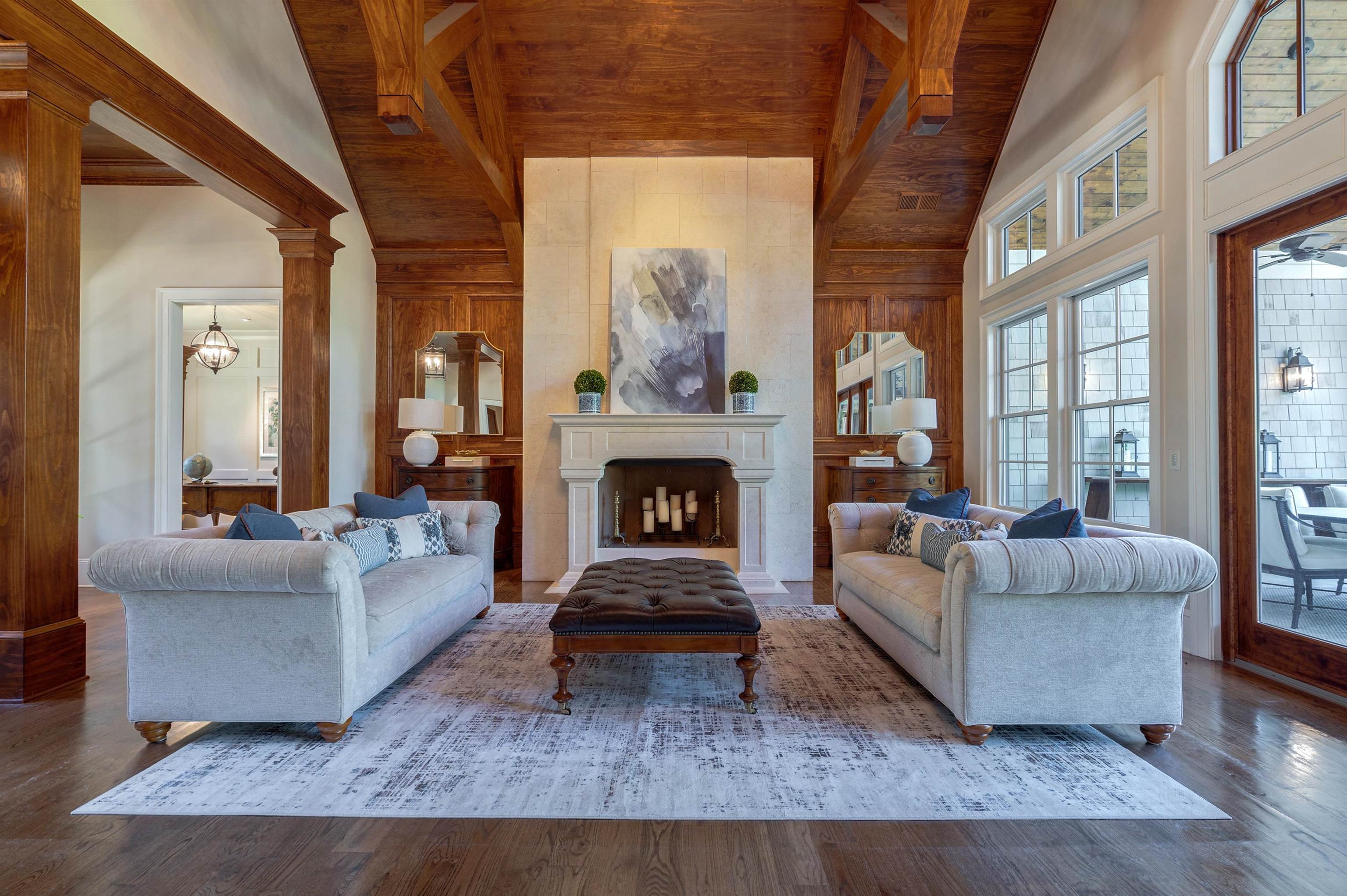 2030 LINGER LONGER DRIVE