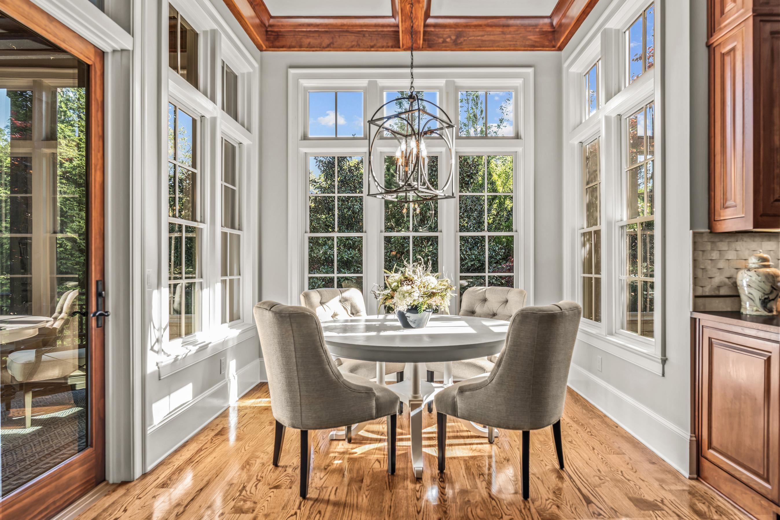 2030 LINGER LONGER DRIVE