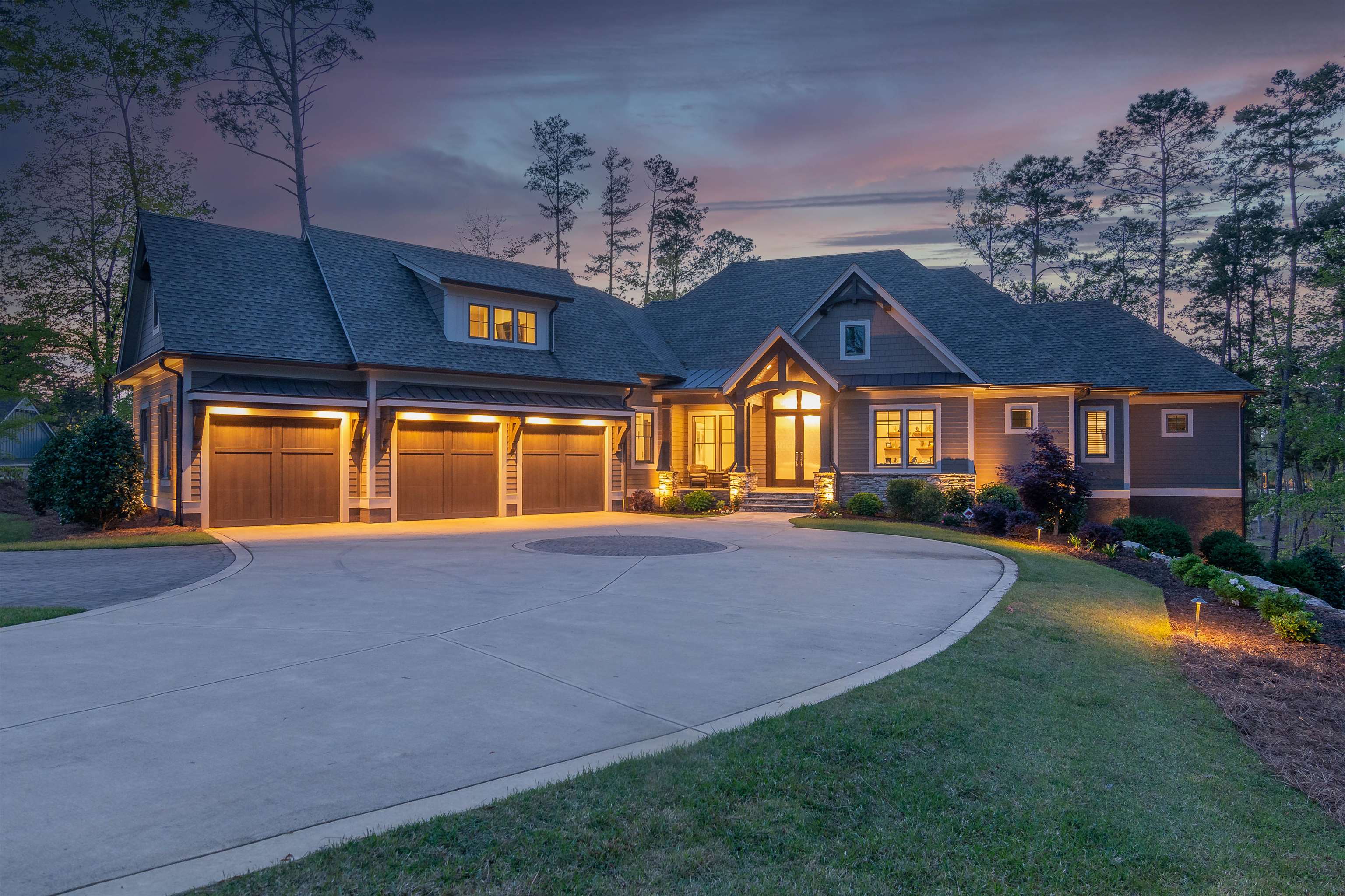 2751 LINGER LONGER DRIVE