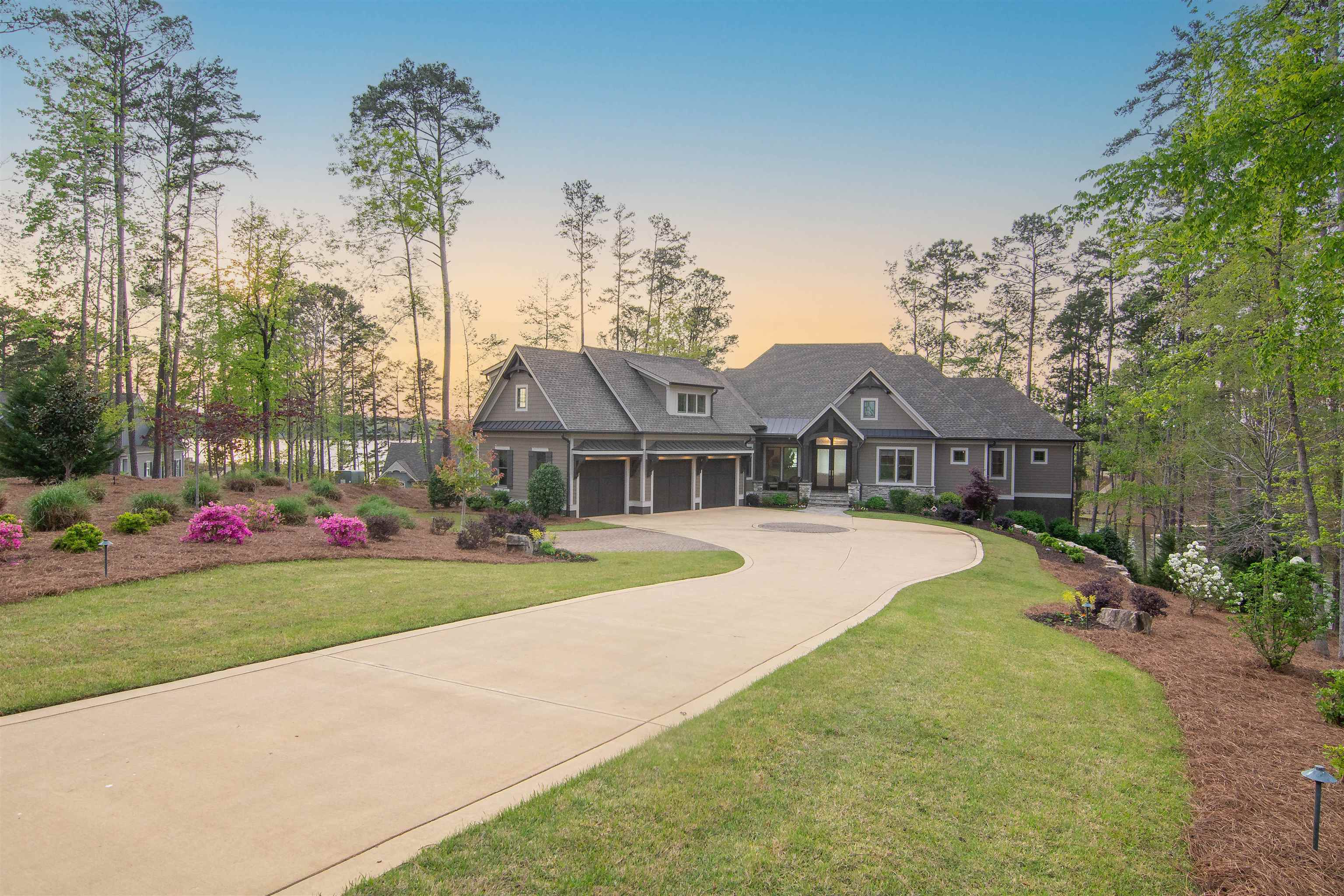 2751 LINGER LONGER DRIVE