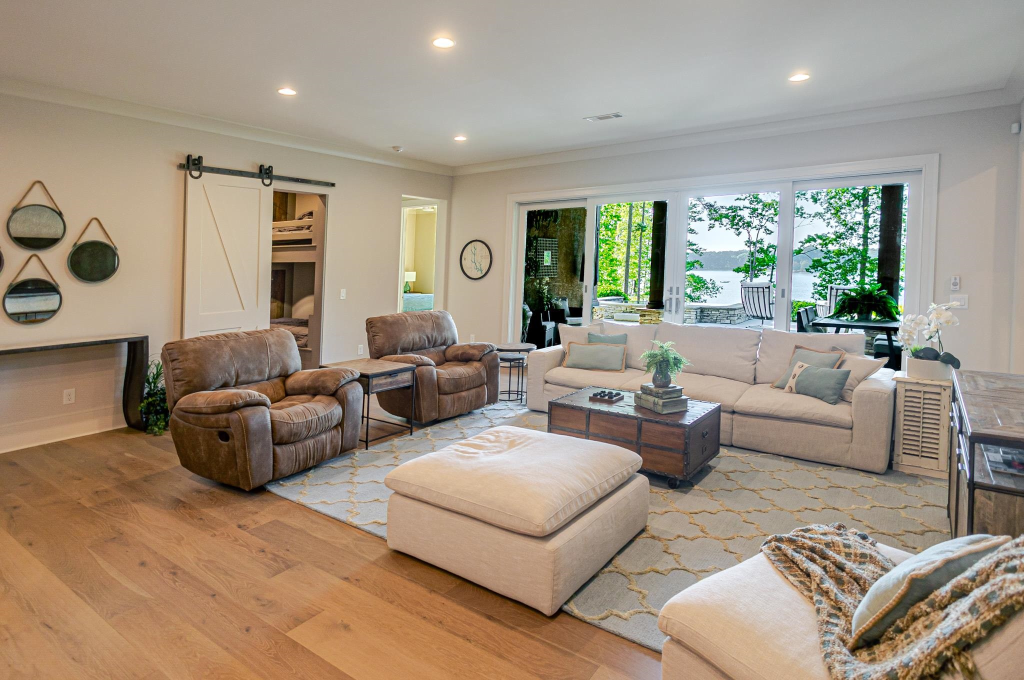 2751 LINGER LONGER DRIVE
