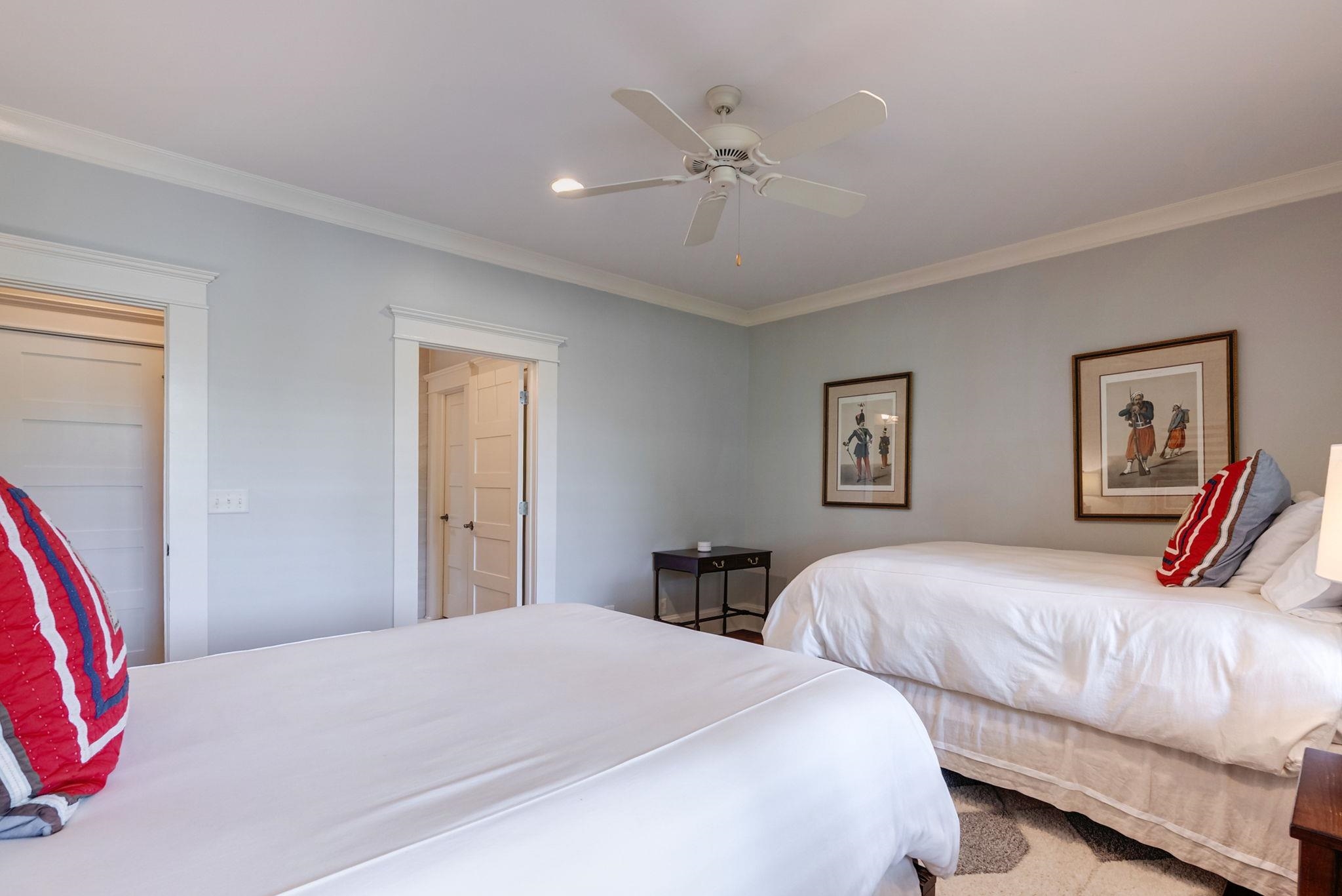 1010 CAROLYNS PLACE