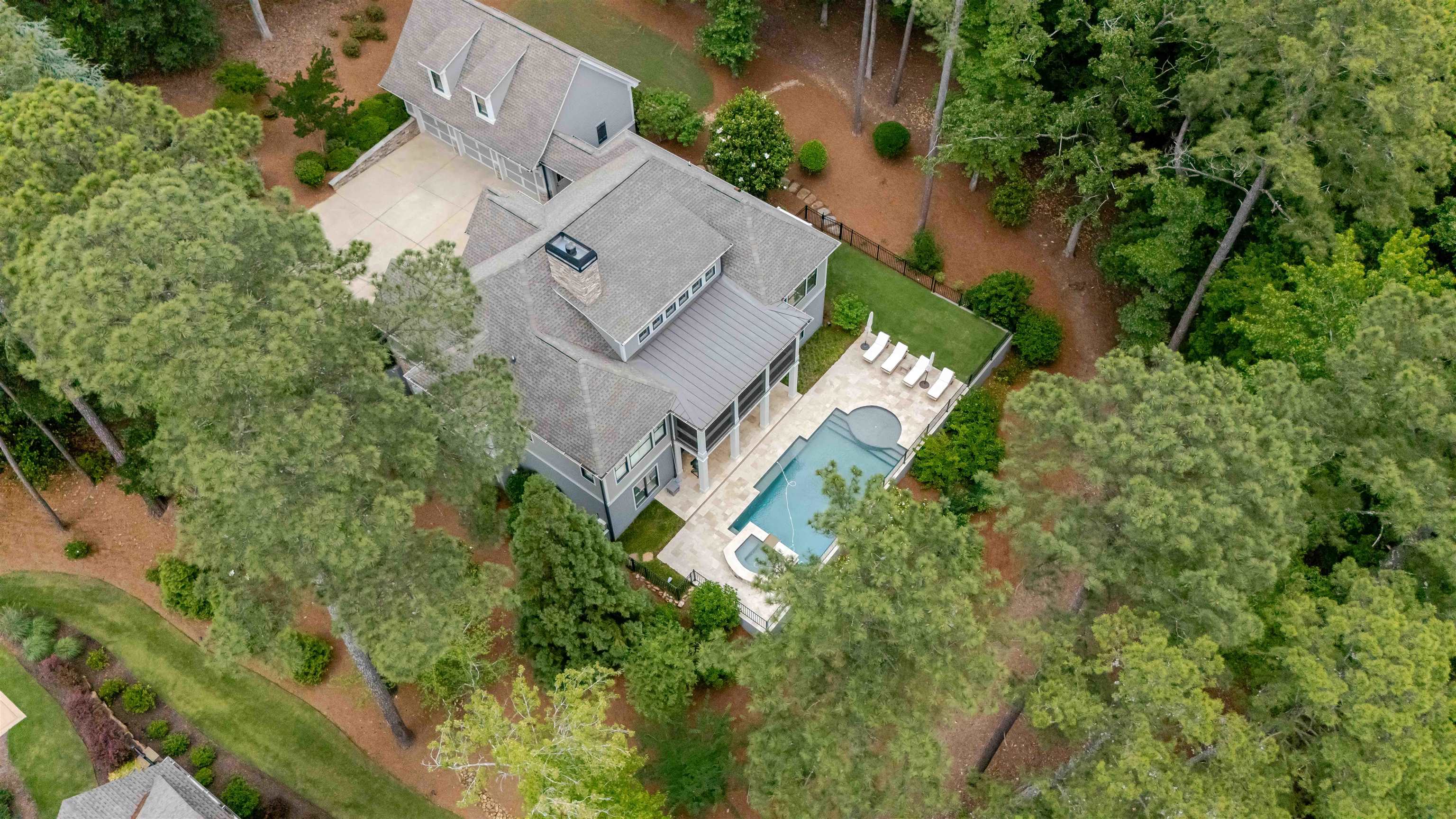1010 JONES BLUFF COURT