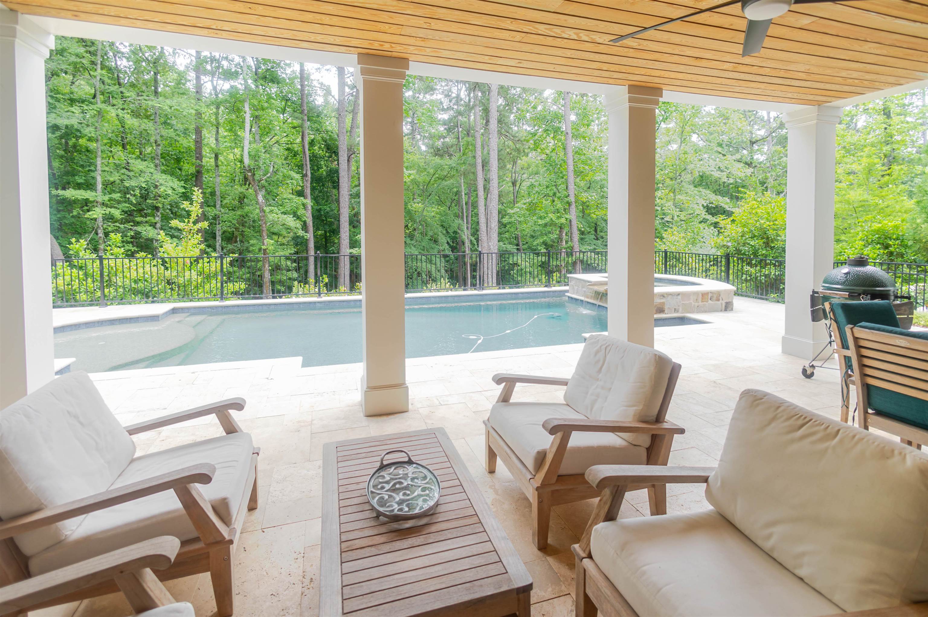 1010 JONES BLUFF COURT