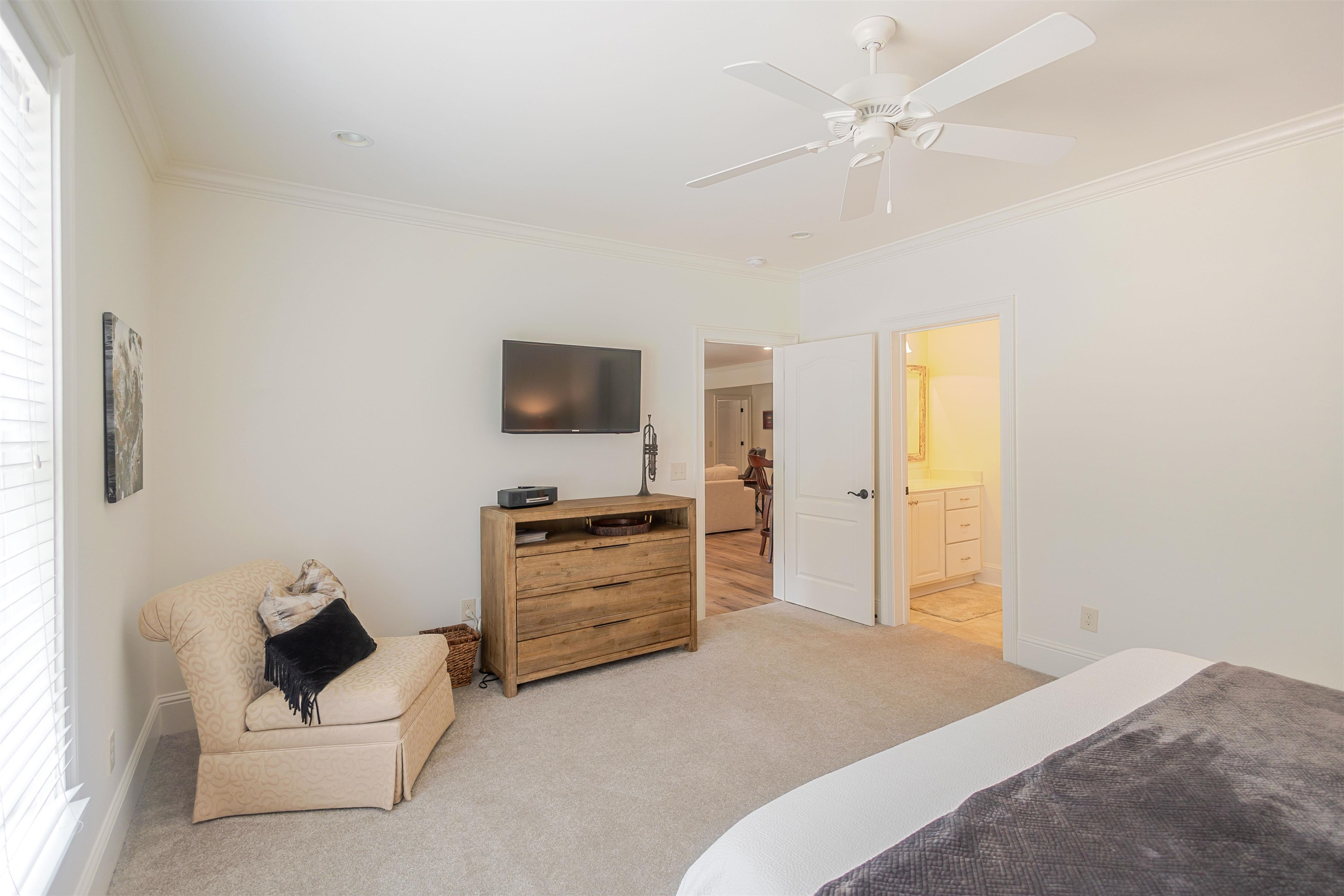1010 JONES BLUFF COURT