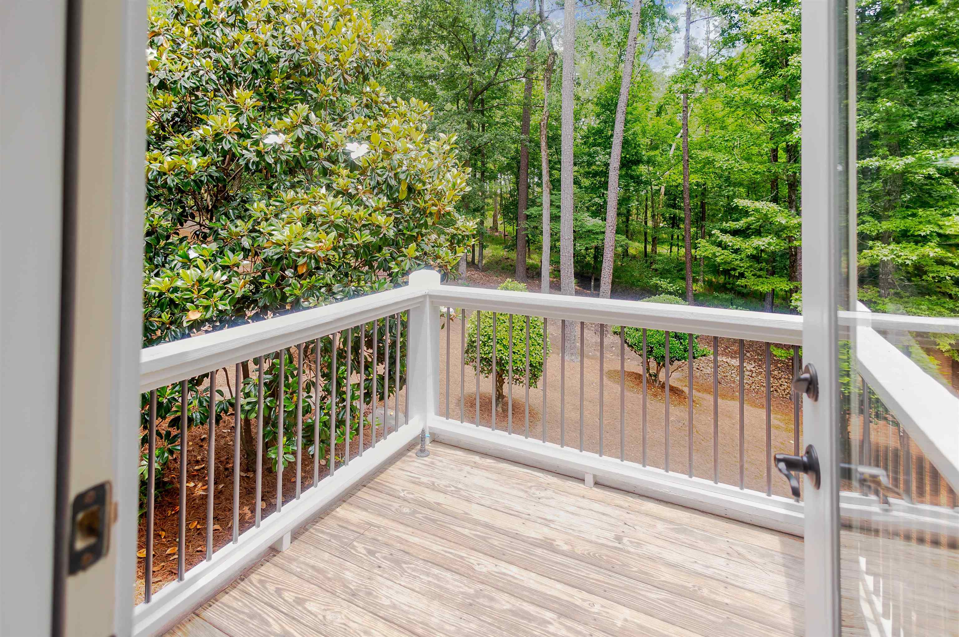1010 JONES BLUFF COURT