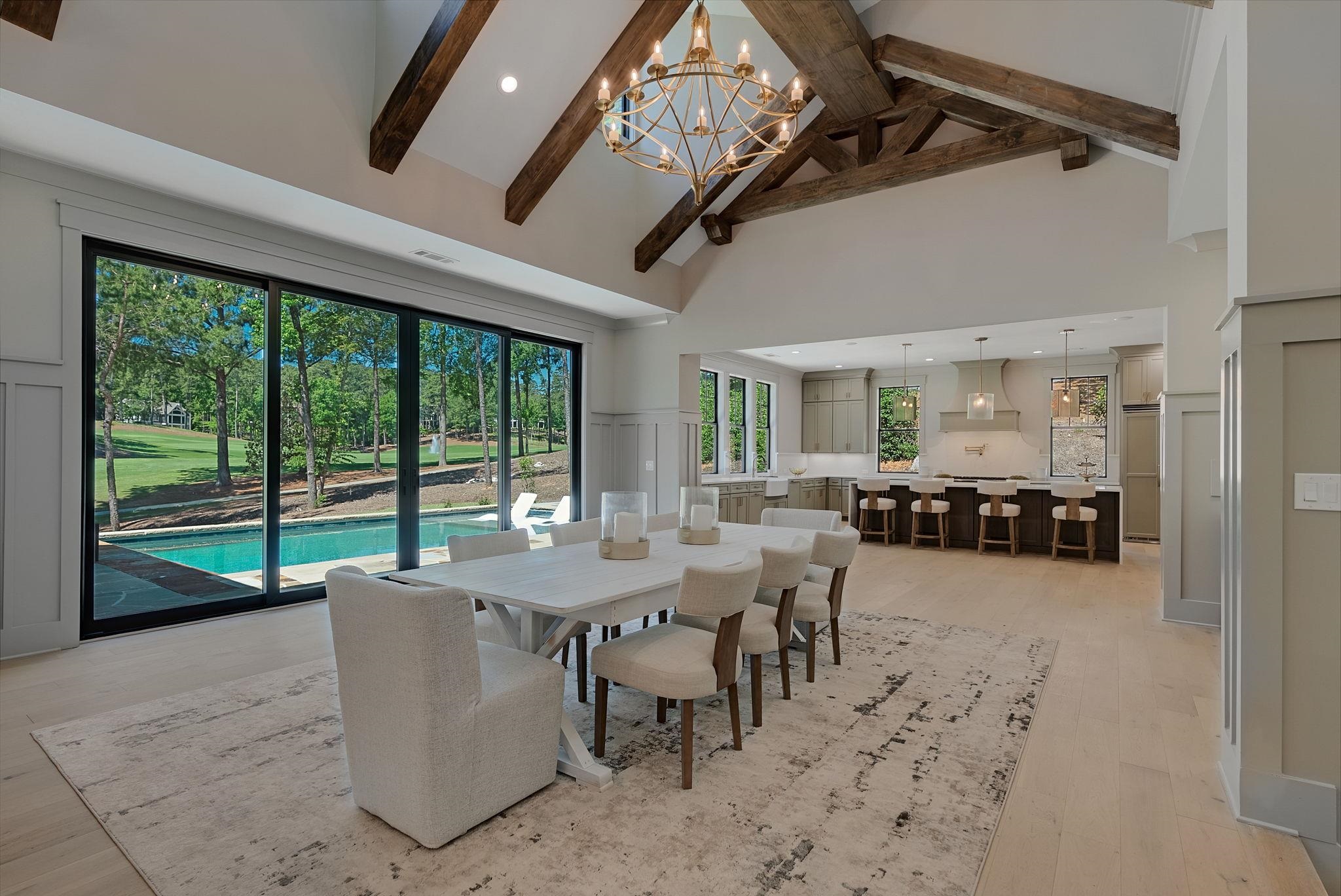 1010 MONFORT COURT