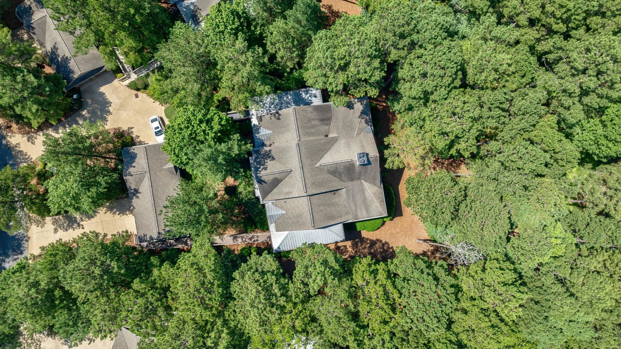 1081 REGENCY DRIVE