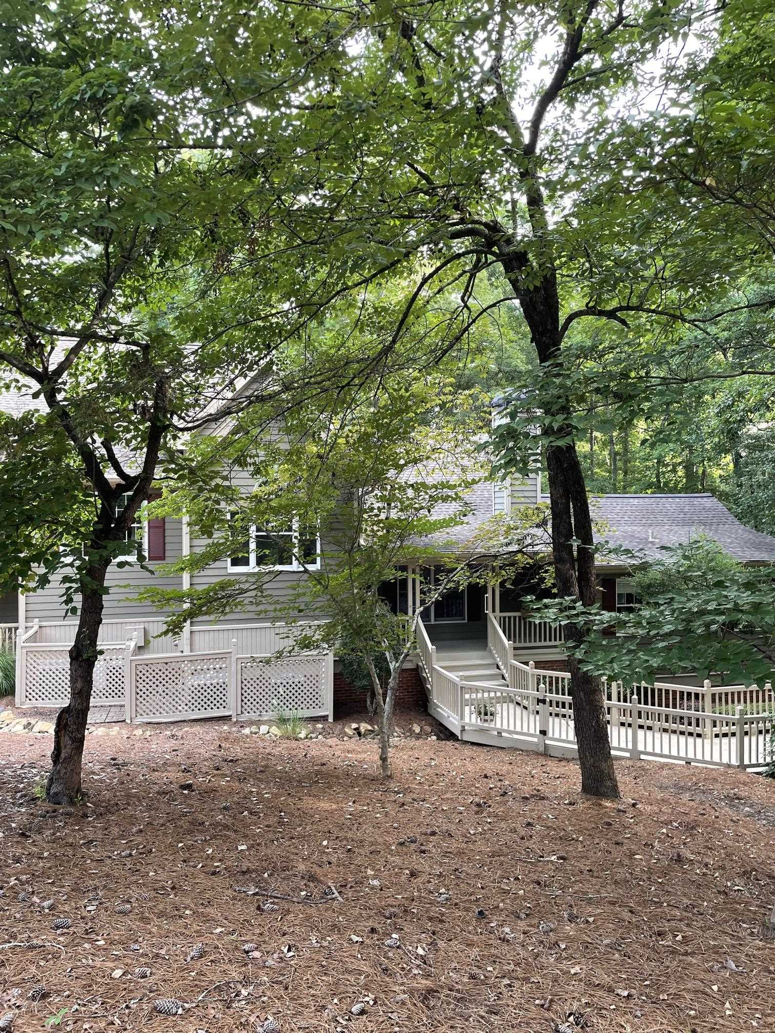 1021 PLANTERS TRAIL