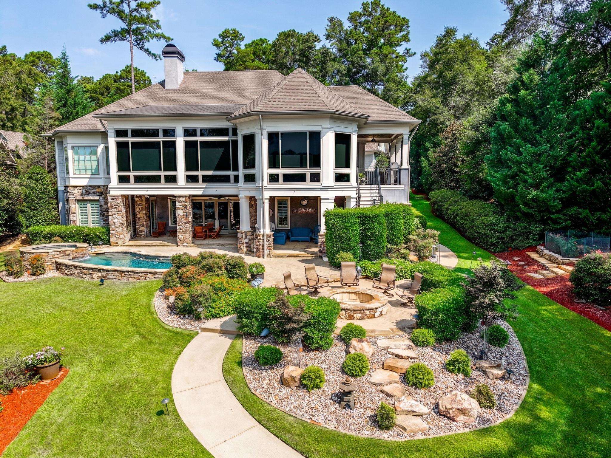 1381 SWIFT CREEK
