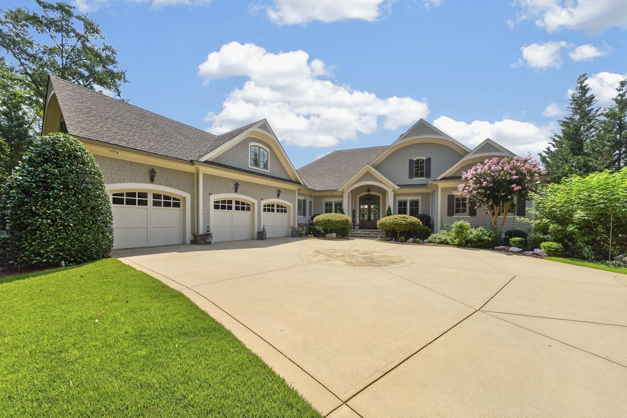 1381 SWIFT CREEK