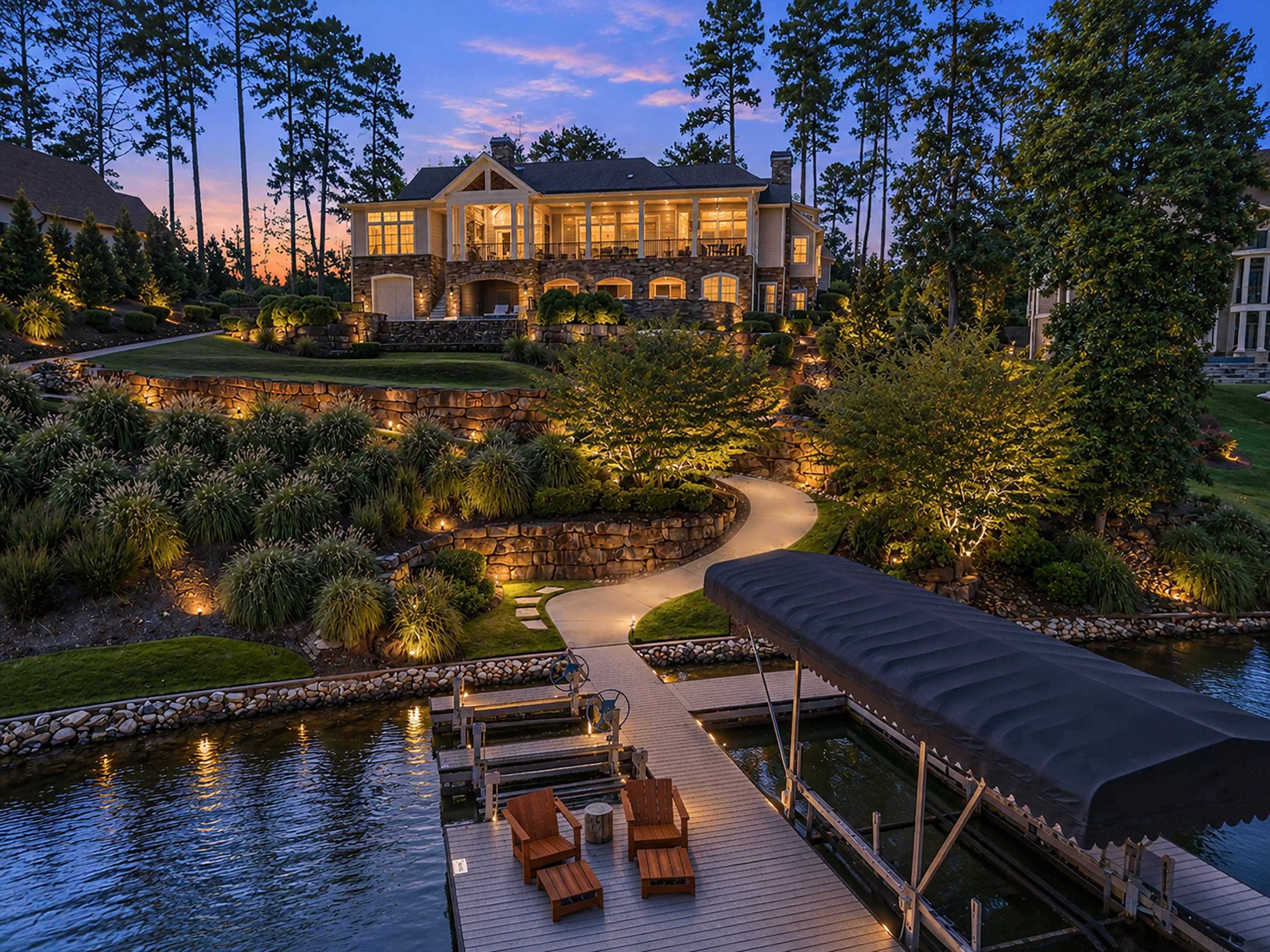 1030 SOUTH SHOALS DRIVE