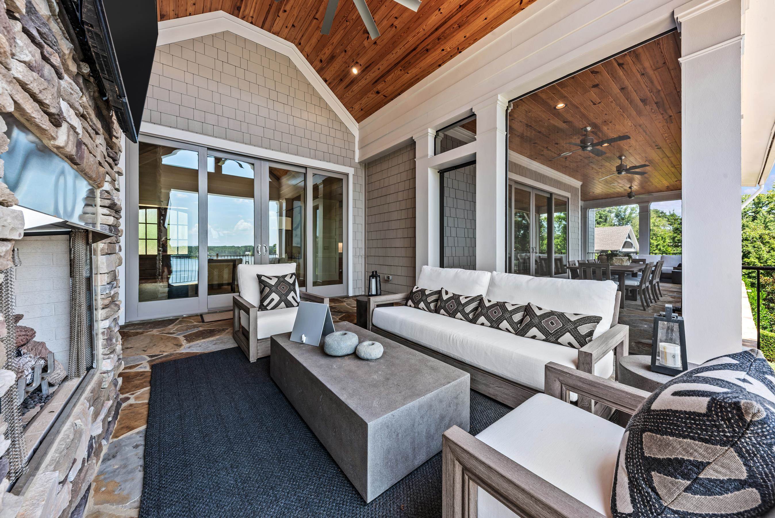 1030 SOUTH SHOALS DRIVE