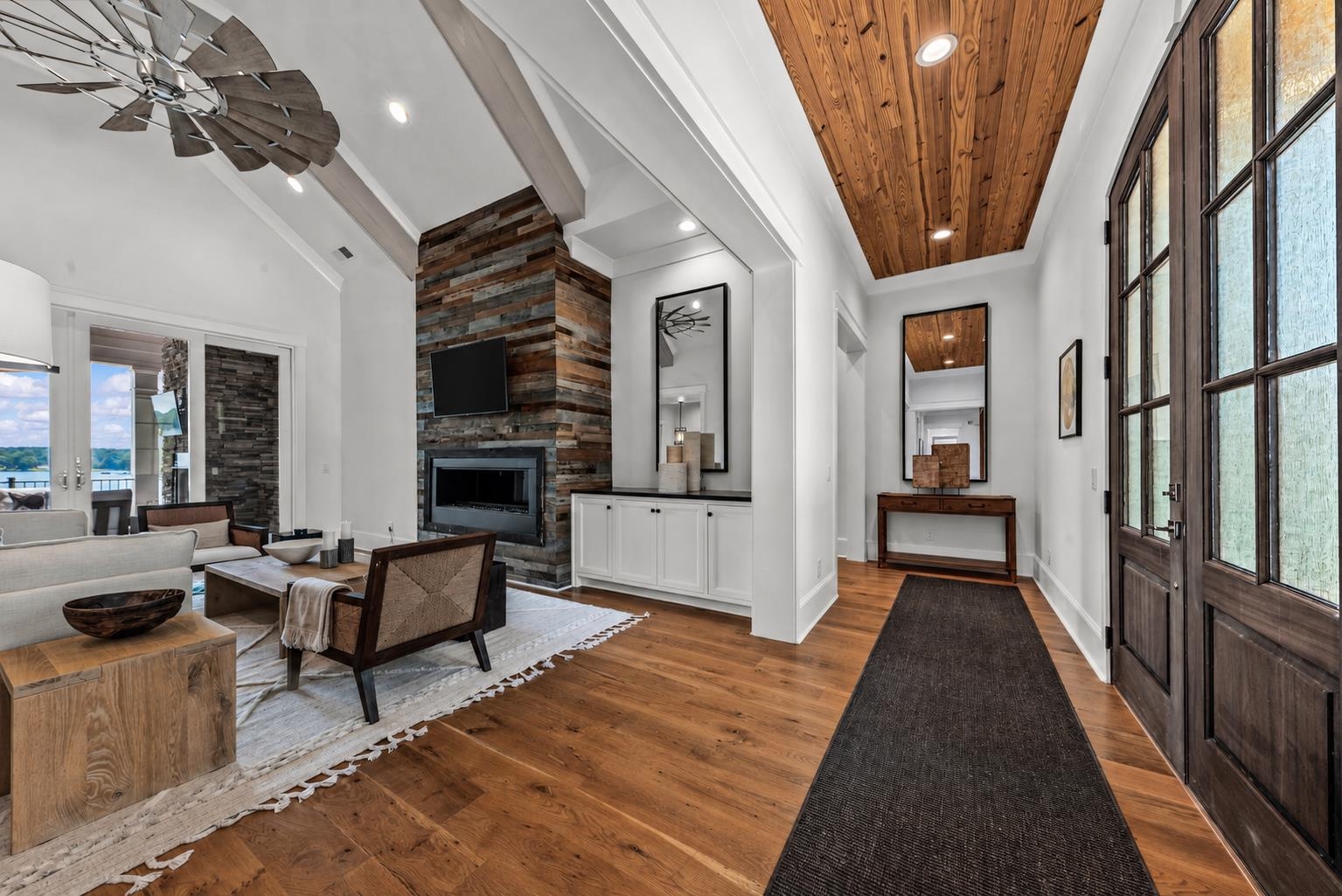 1030 SOUTH SHOALS DRIVE