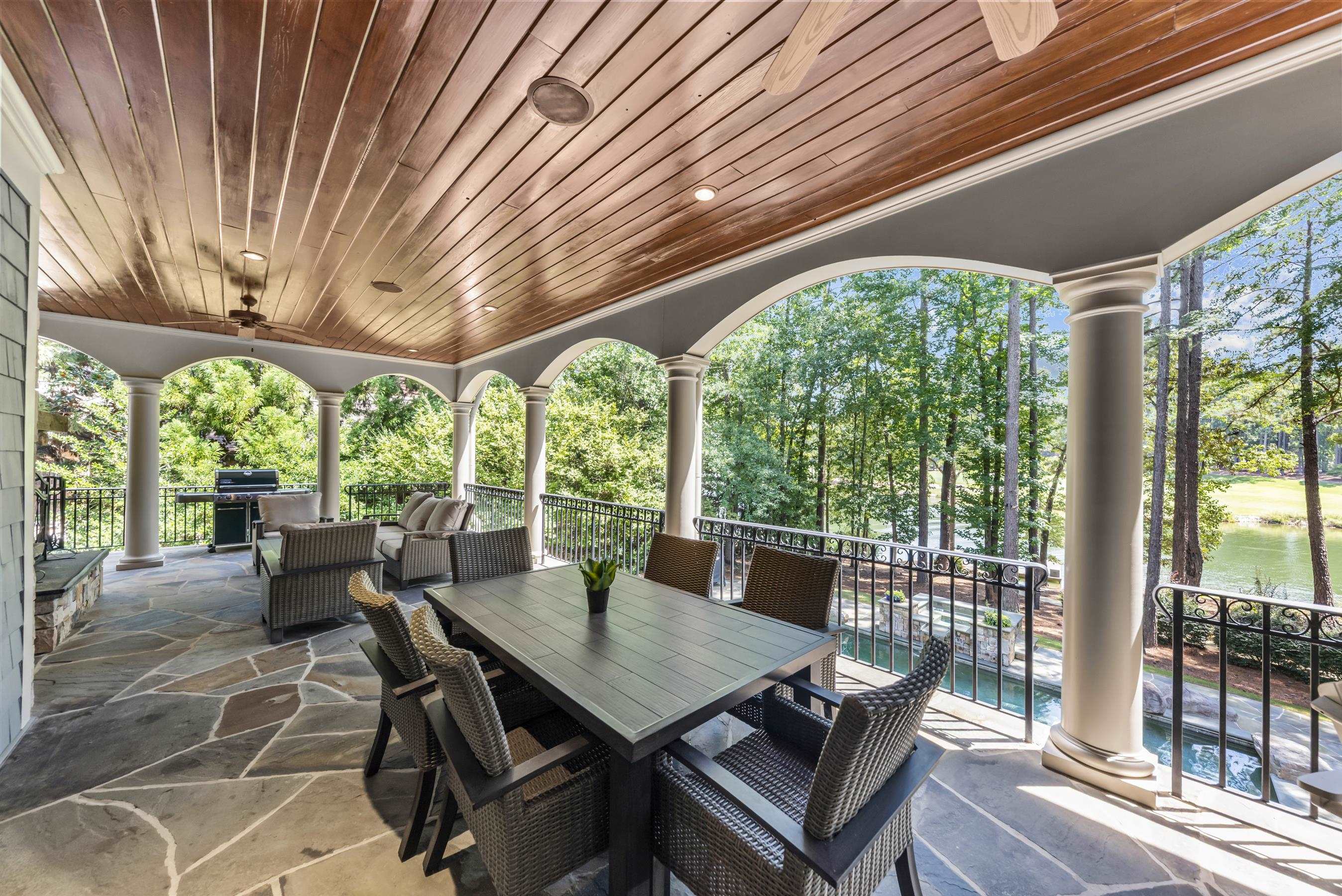 1241 LAKE CLUB DRIVE