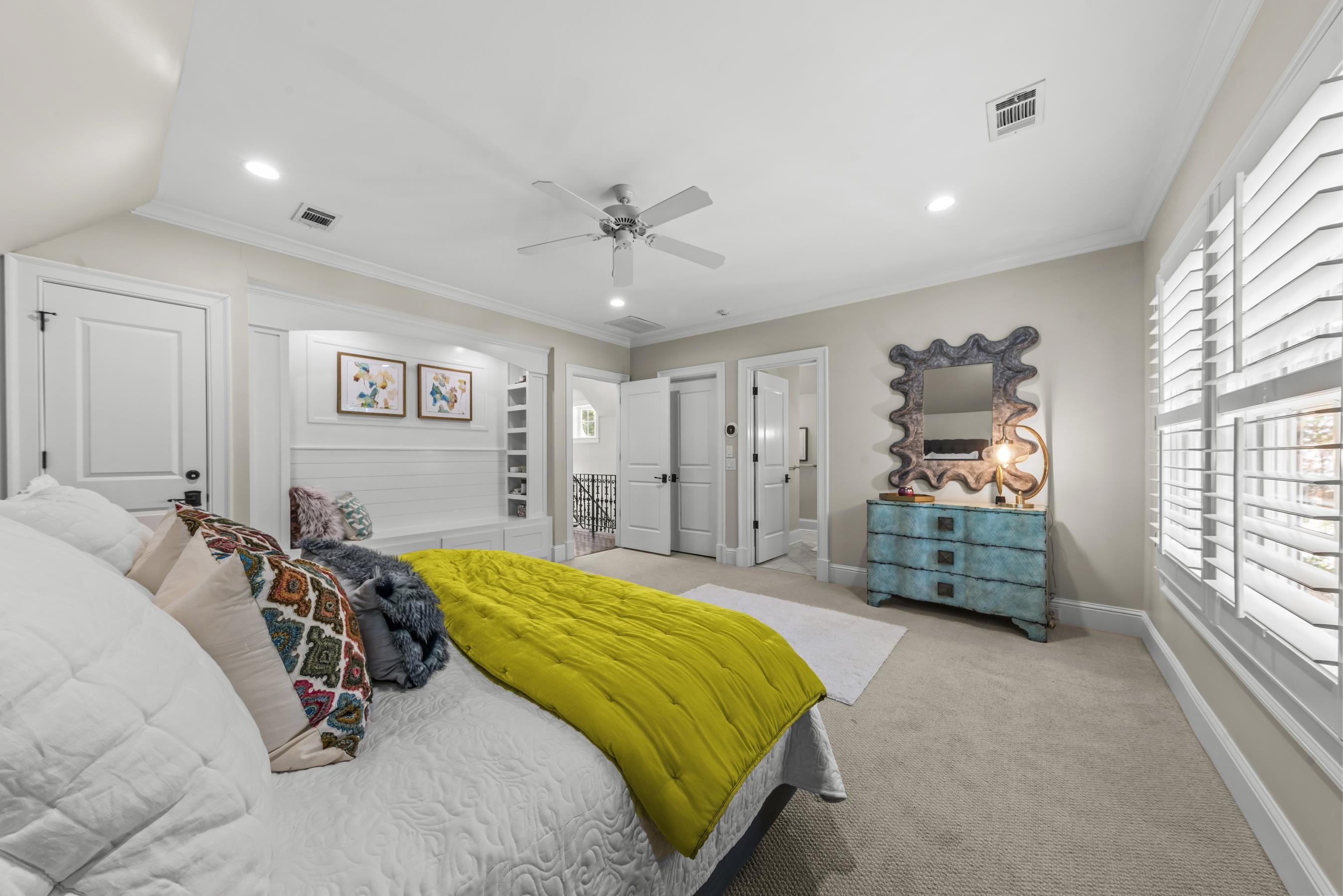 1241 LAKE CLUB DRIVE