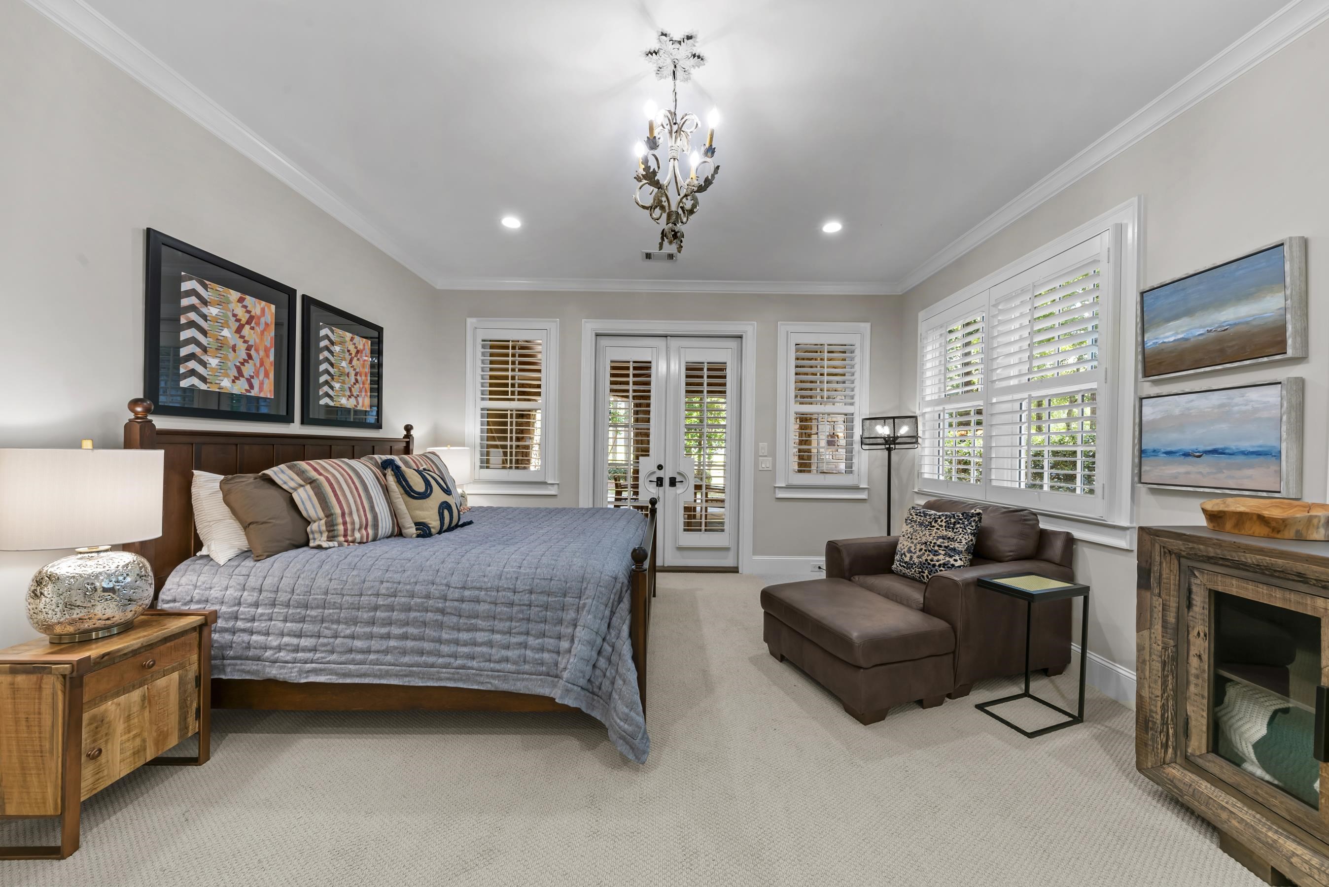 1241 LAKE CLUB DRIVE