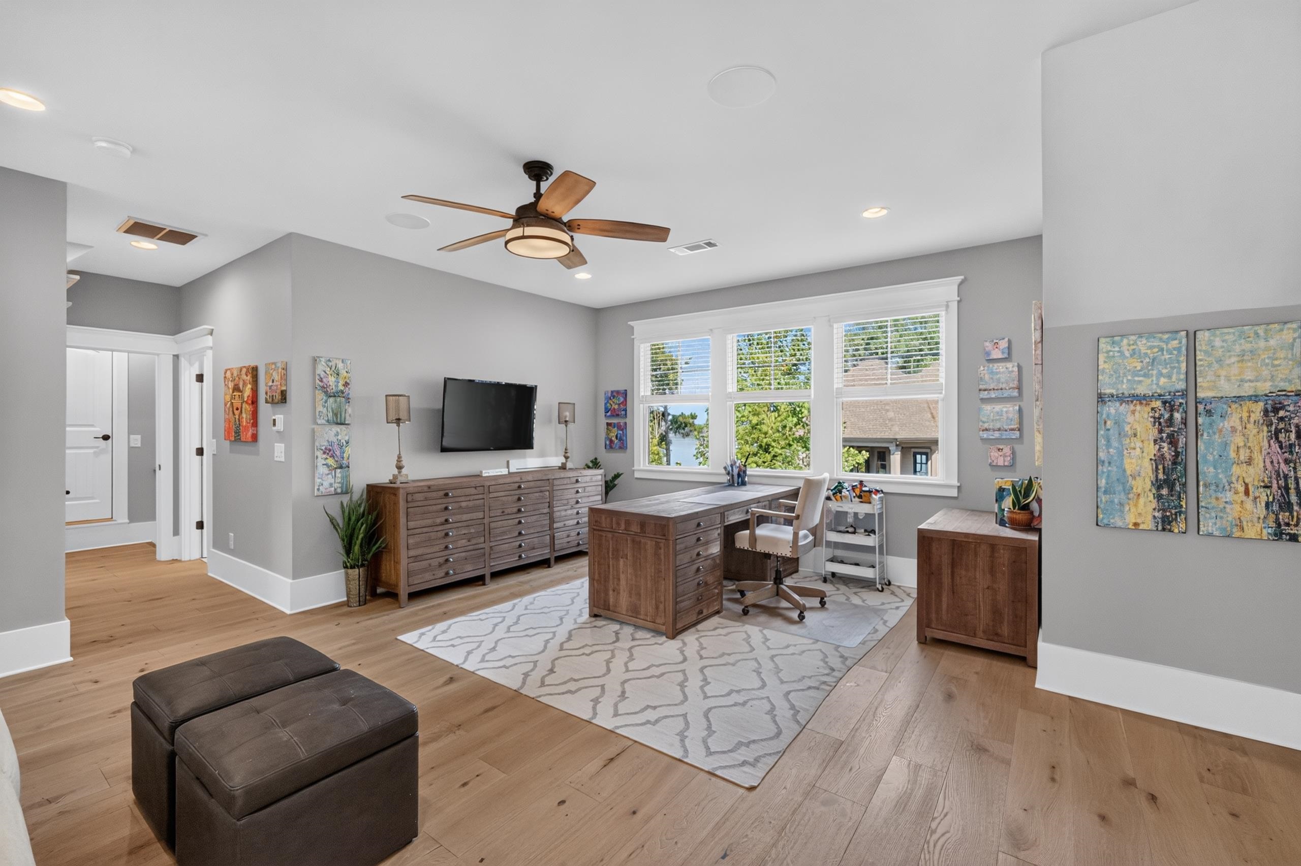 1131 KINGFISHER POINT
