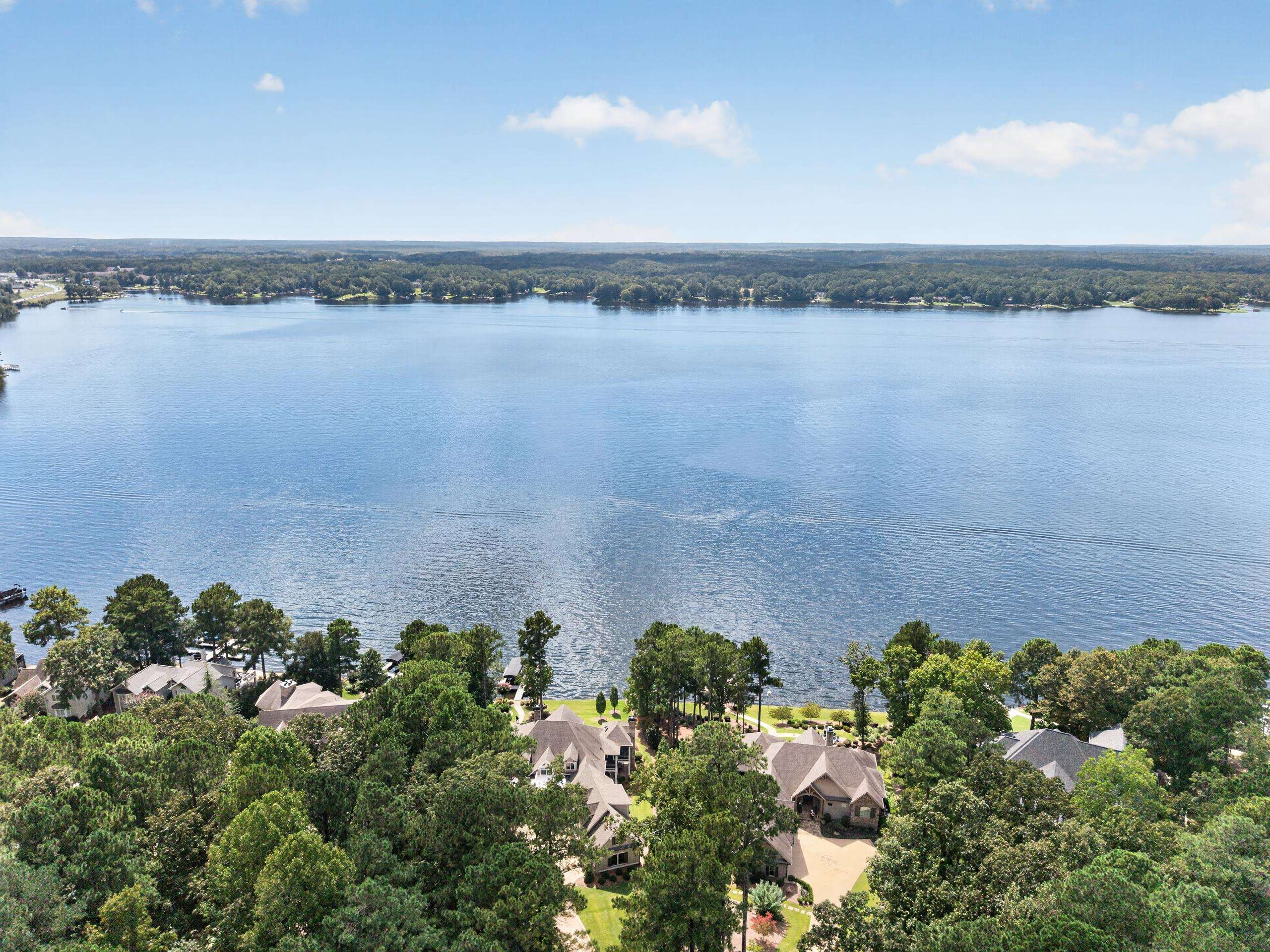 1131 KINGFISHER POINT