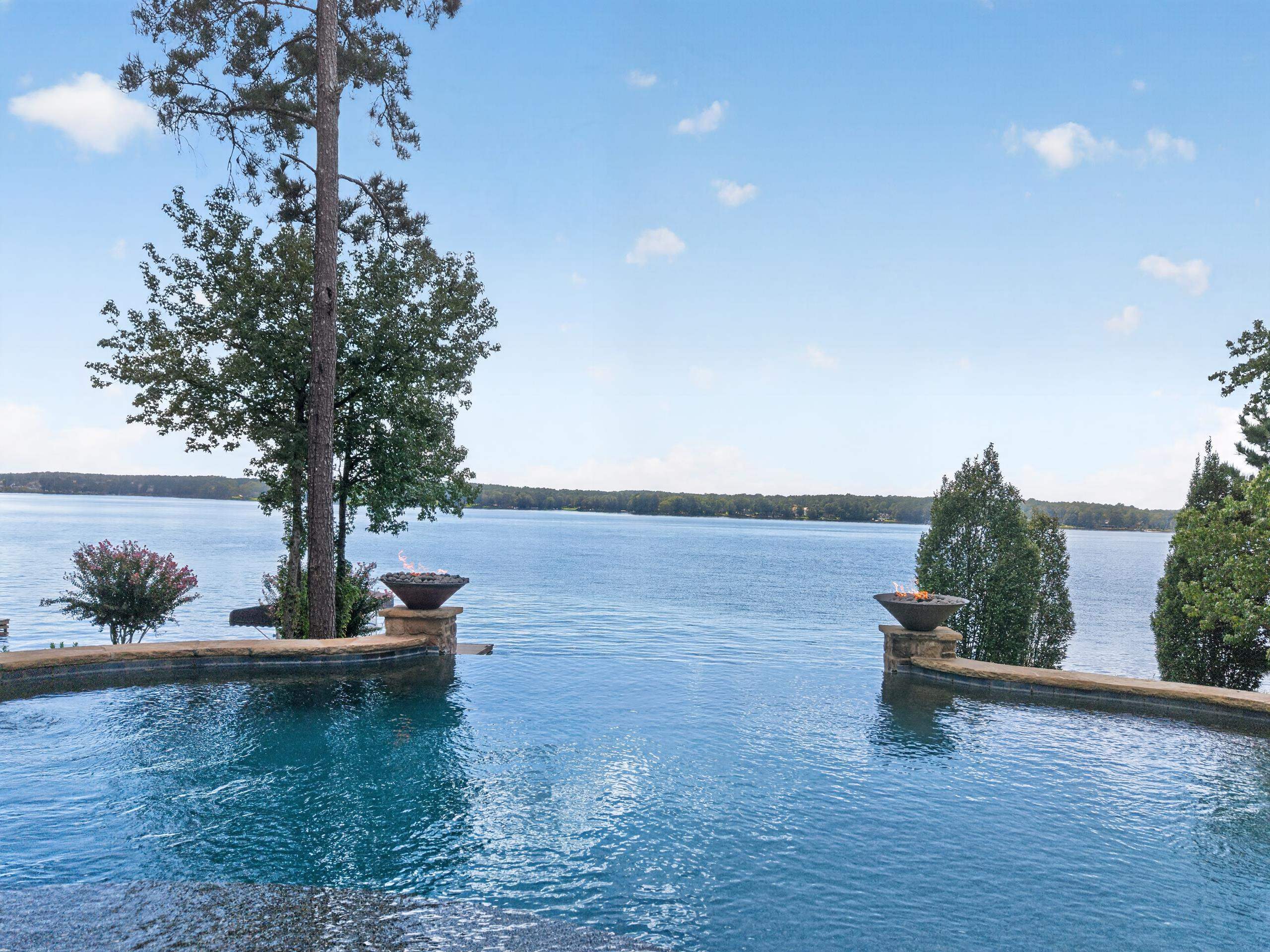 1131 KINGFISHER POINT