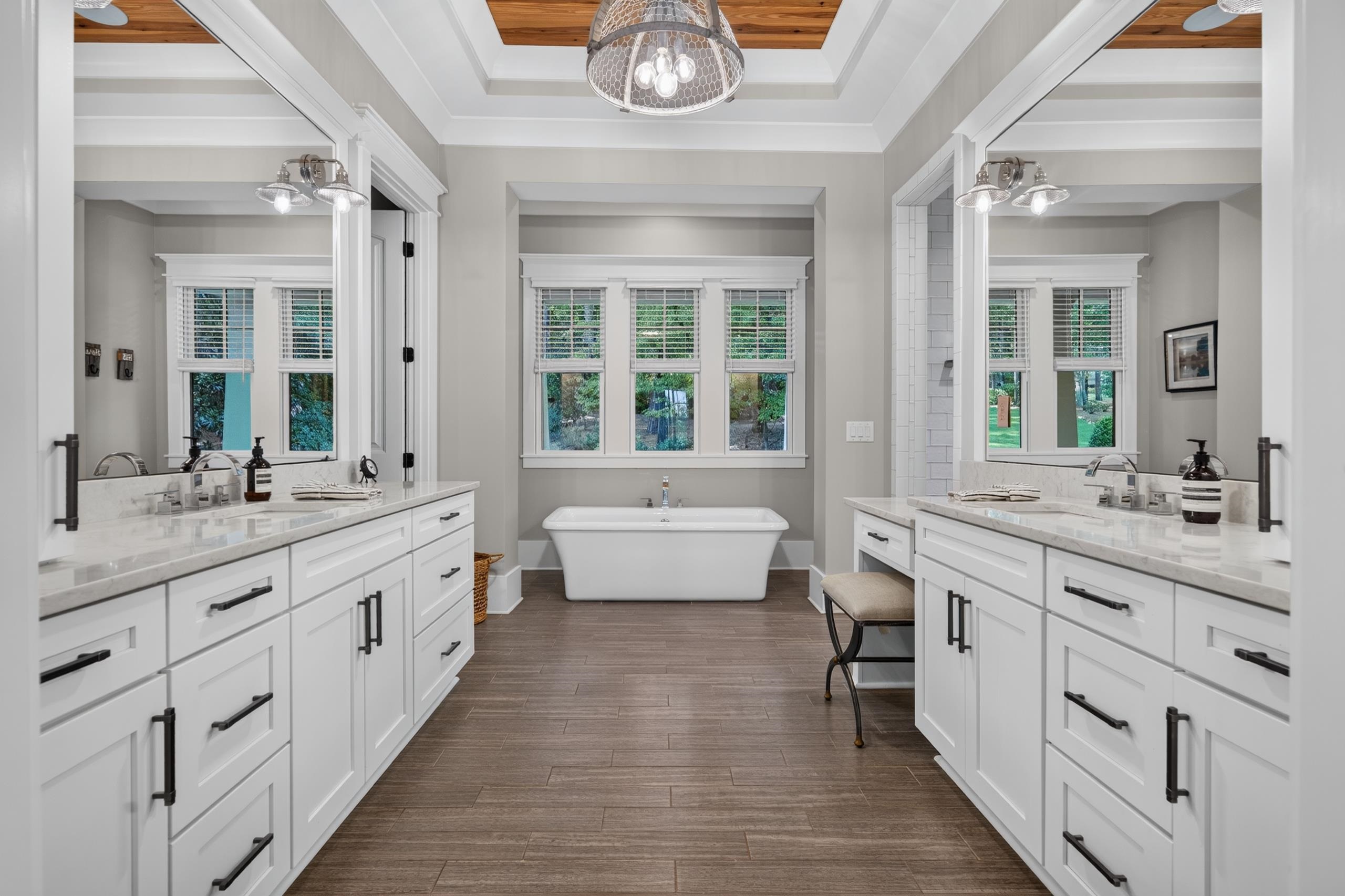 1131 KINGFISHER POINT
