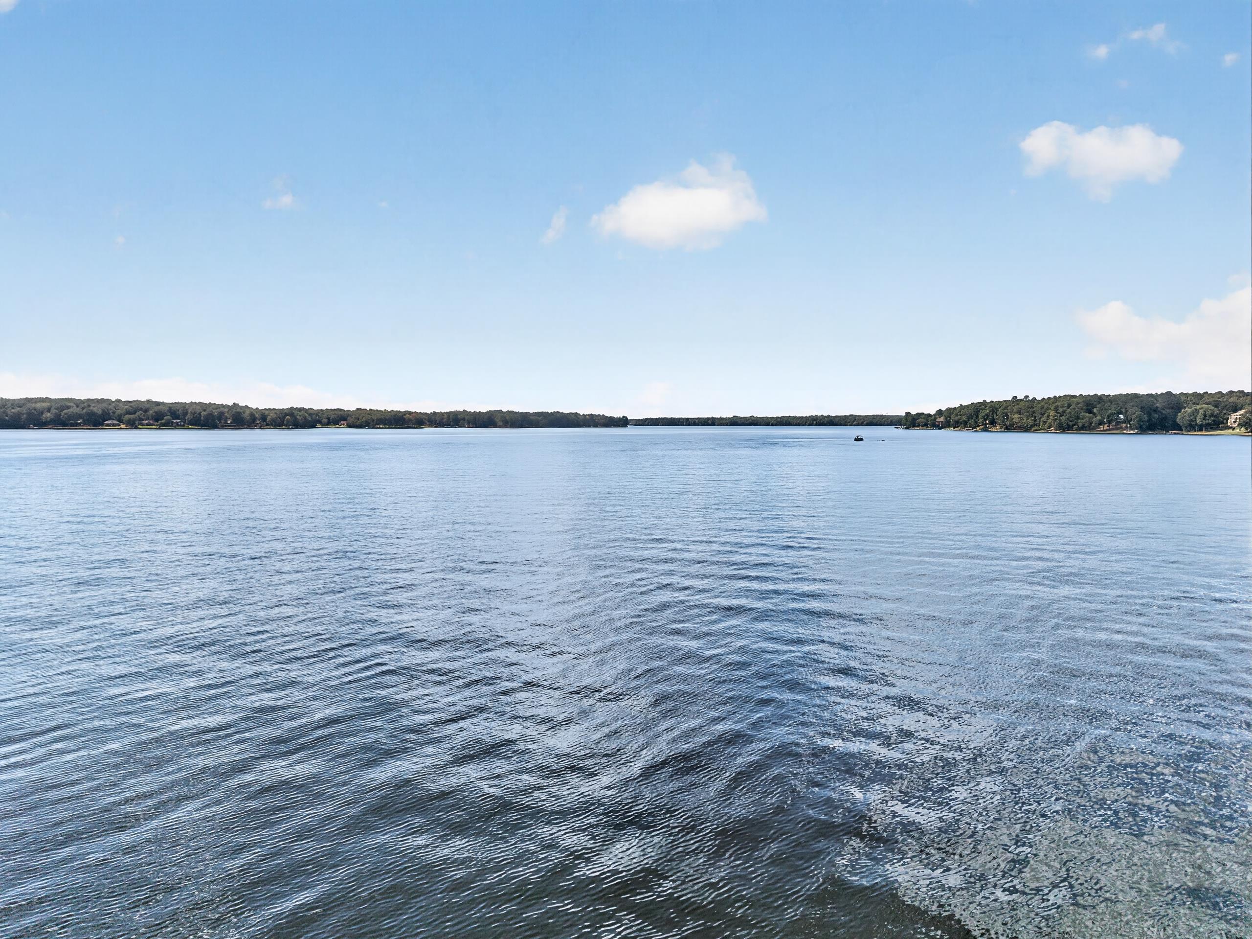 1131 KINGFISHER POINT