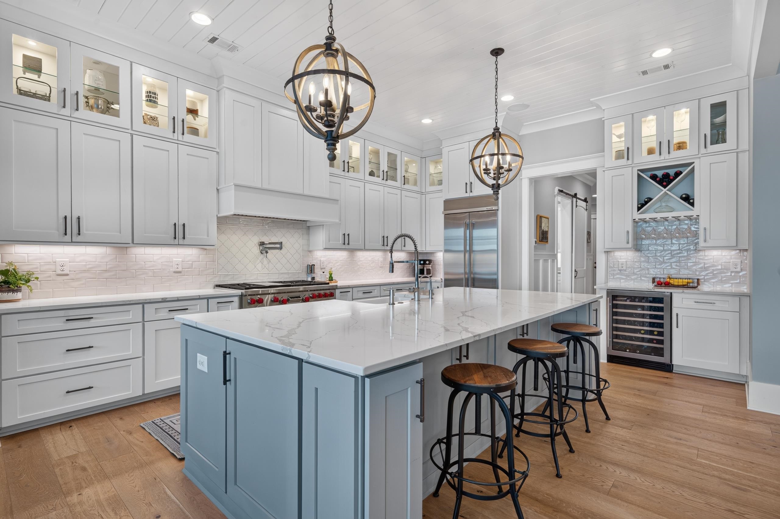 1131 KINGFISHER POINT