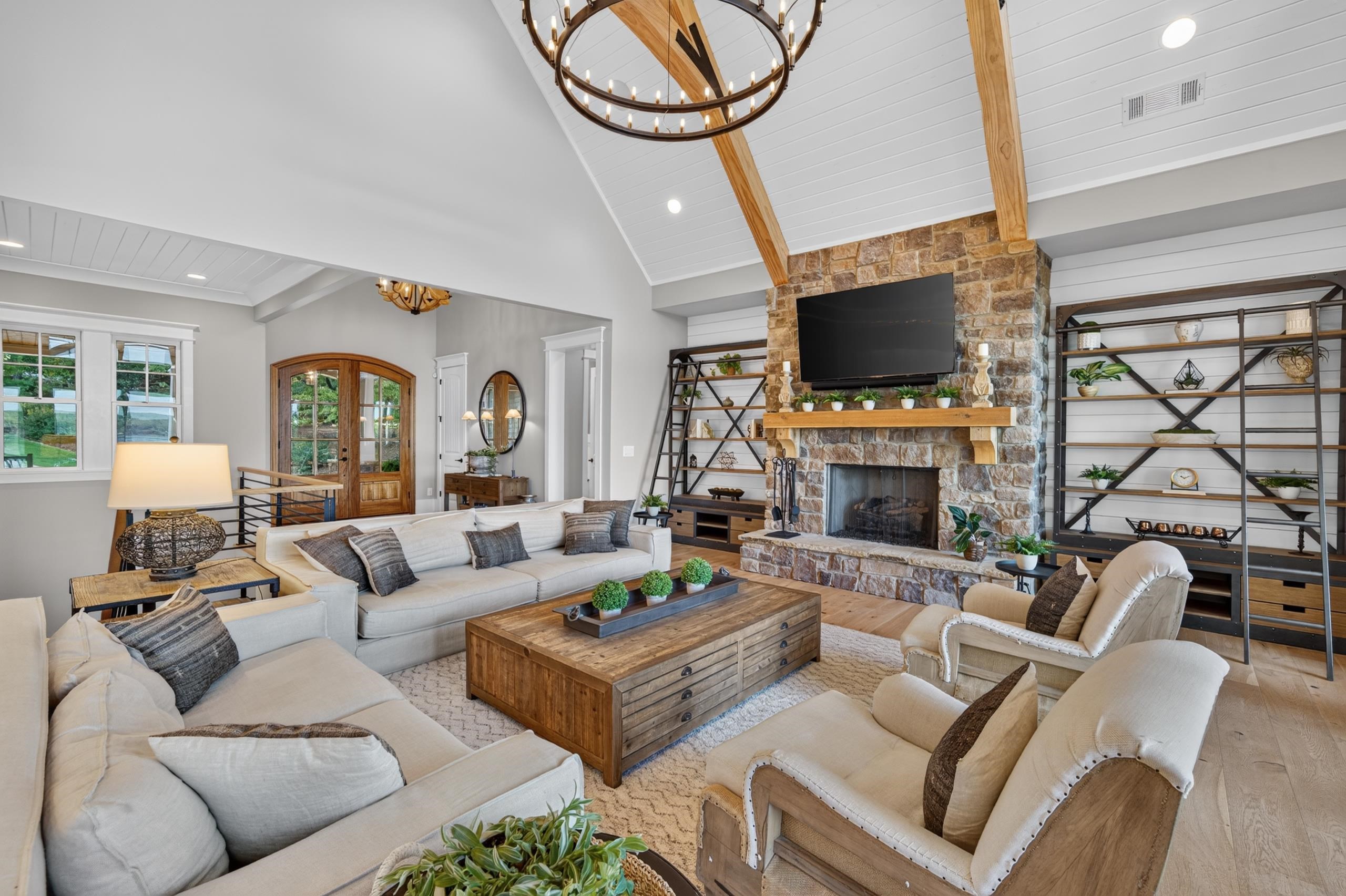1131 KINGFISHER POINT