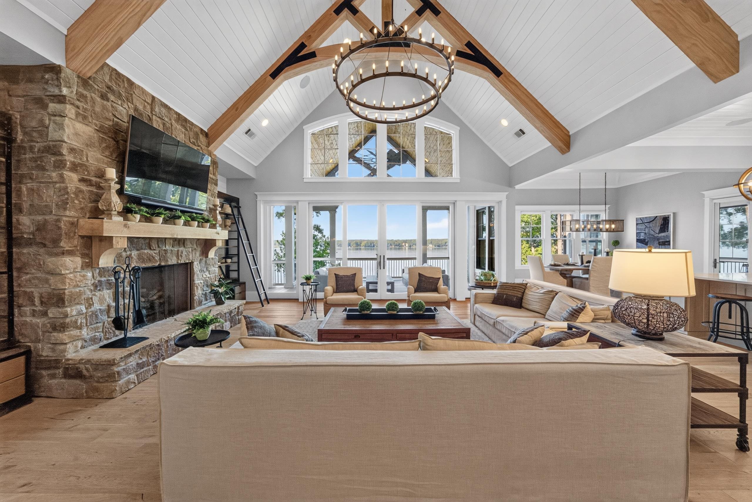 1131 KINGFISHER POINT
