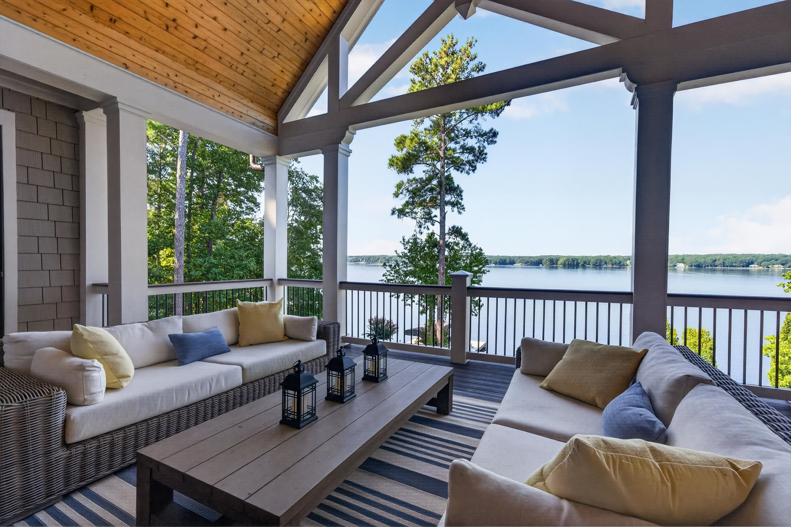 1131 KINGFISHER POINT