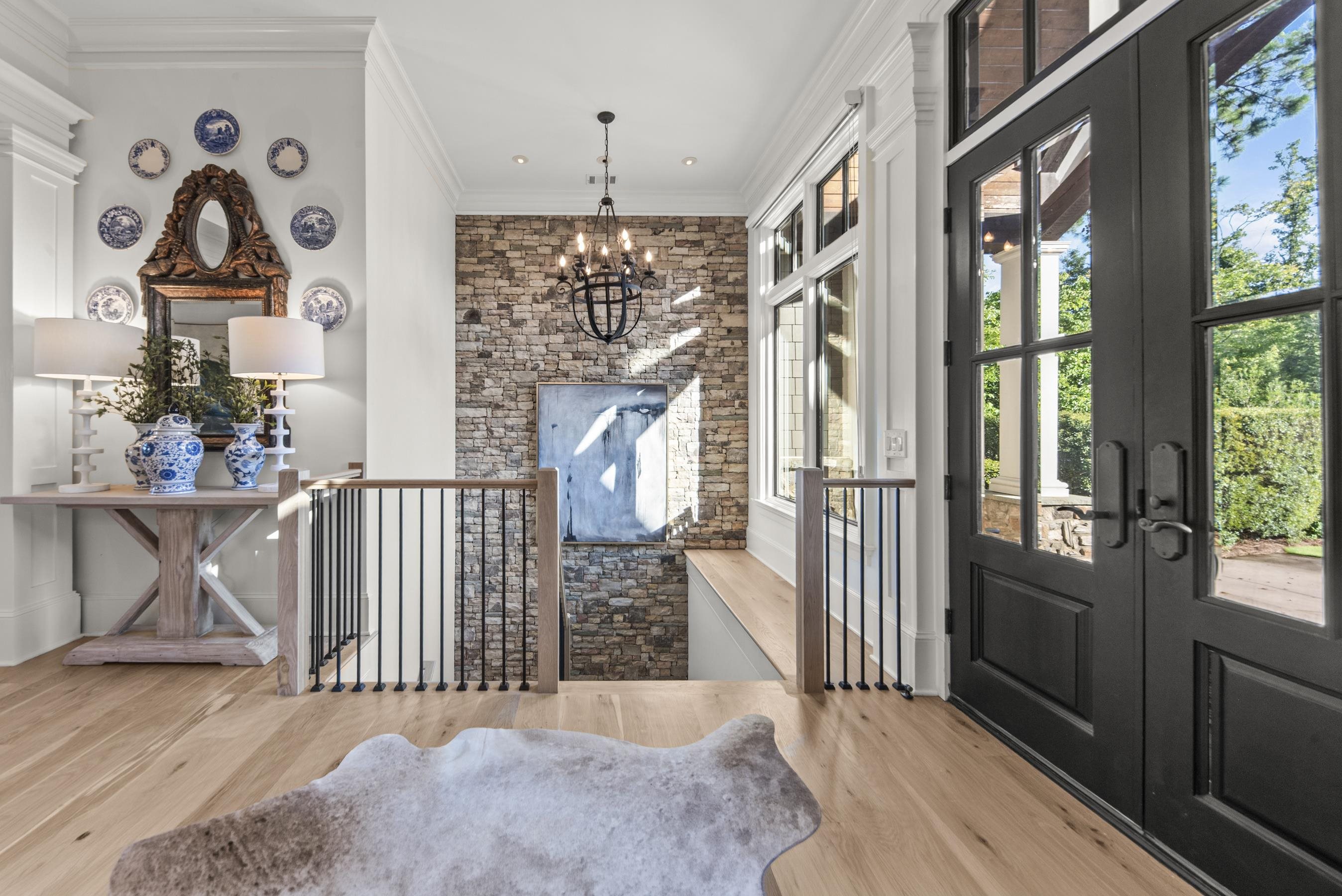 1370 ROSE CREEK