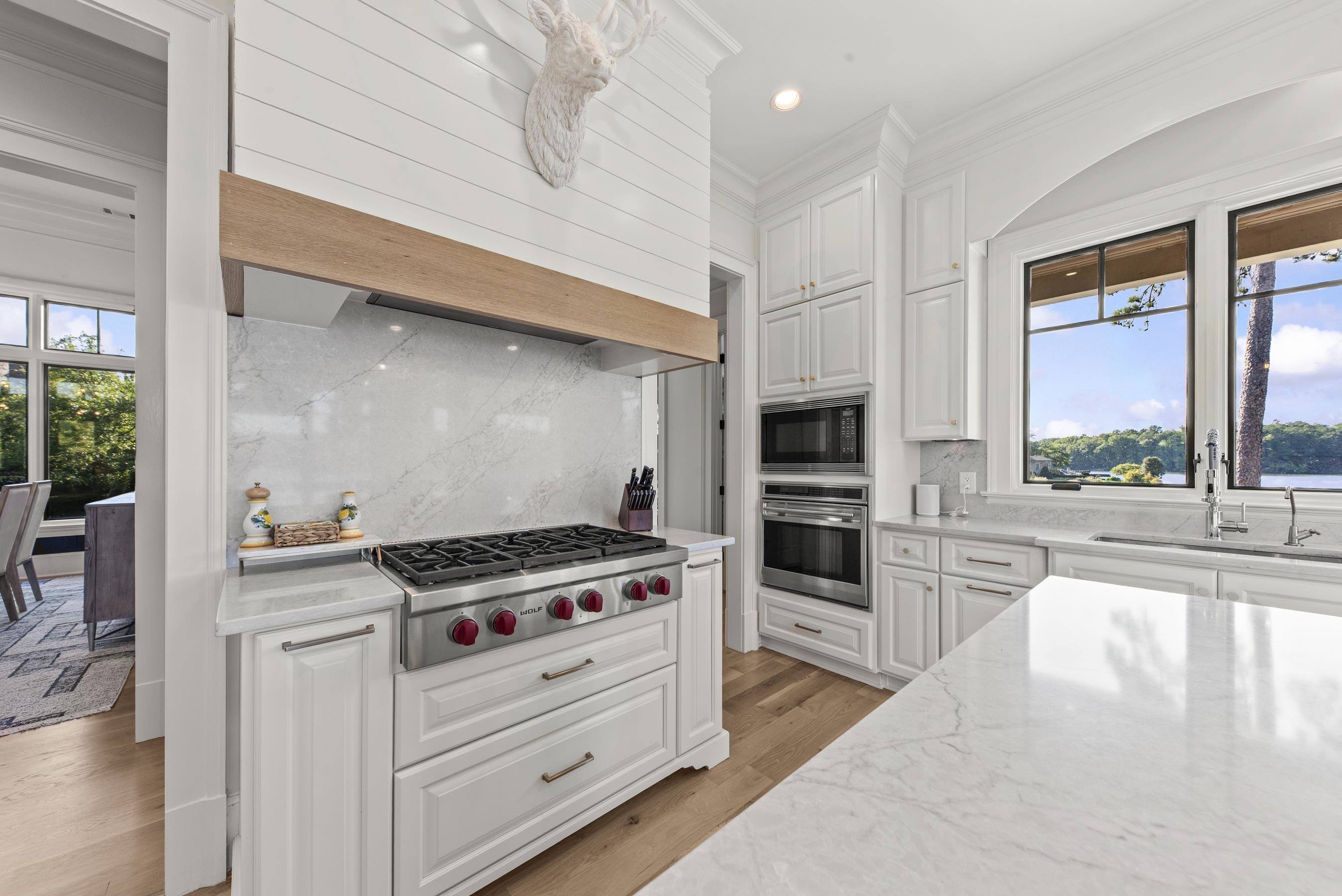 1370 ROSE CREEK