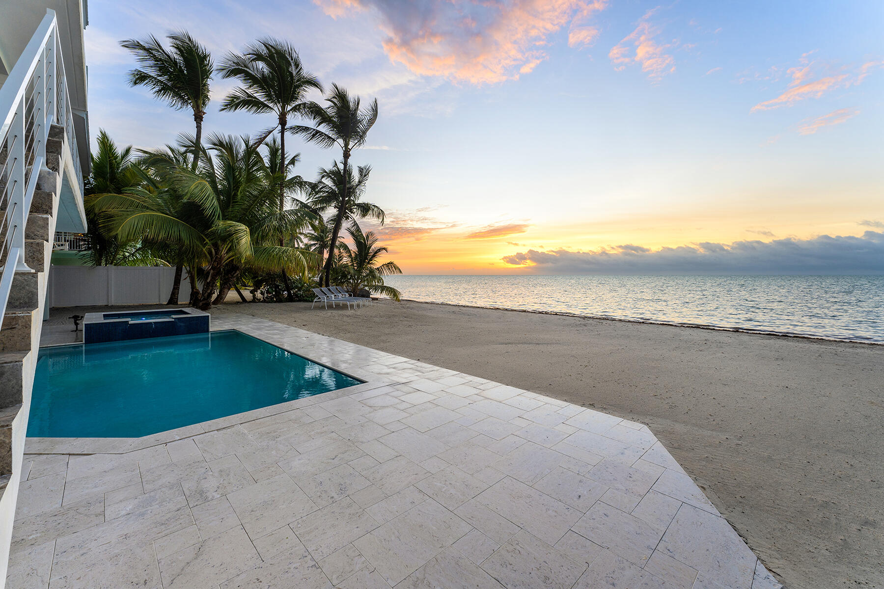 75261 Overseas Highway