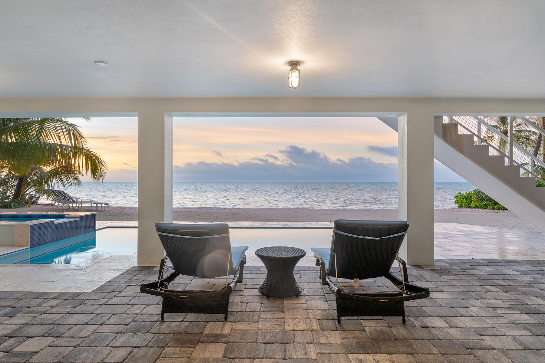 75261 Overseas Highway